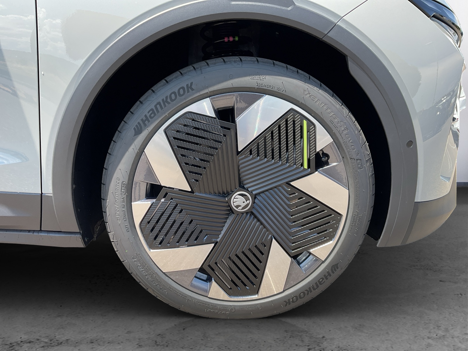 SKODA Elroq 85 RS 4x4 - 14