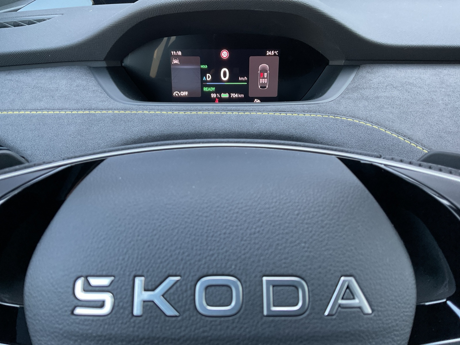 SKODA Elroq 85 RS 4x4 - 9
