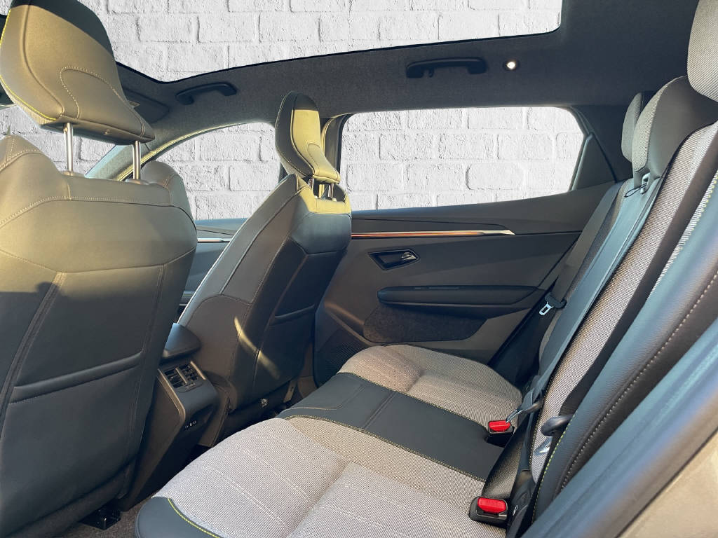 RENAULT SCENIC E-TECH ELECTRIC techno 220 PS Long Range - 9