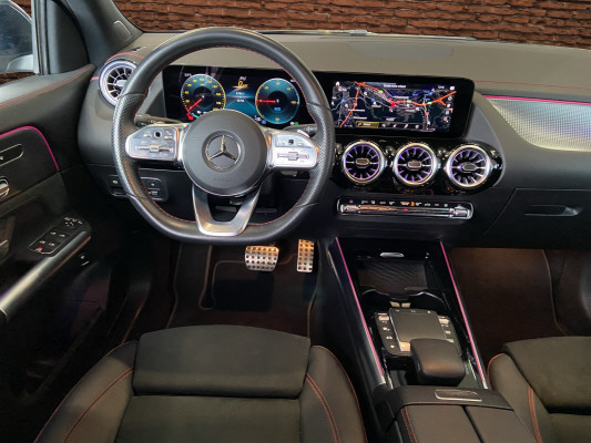 MERCEDES-BENZ EQA 250 AMG Line AMG Line - 9