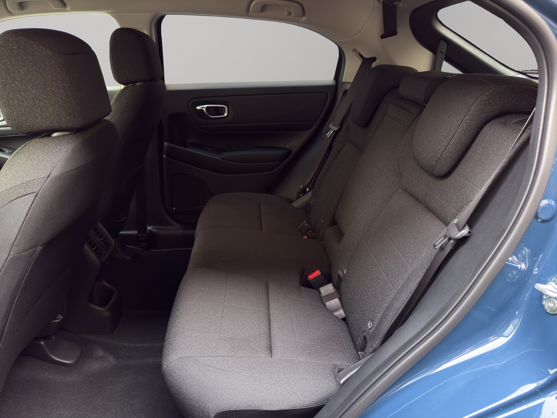 HONDA HR-V 1.5 i-MMD Elegance - 17