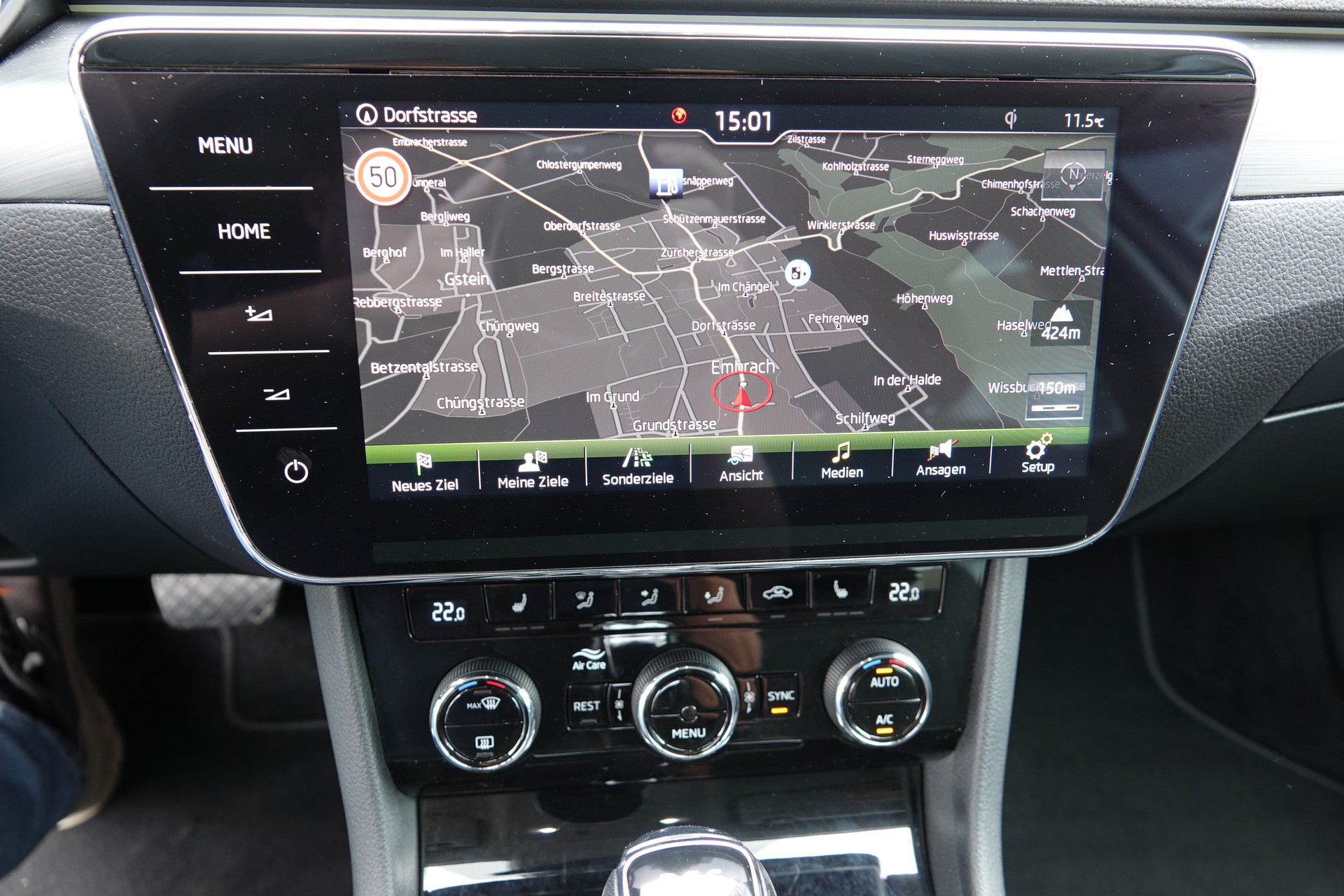SKODA Superb Combi 1.8 TSI Style DSG - 12