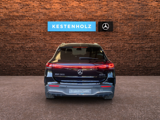 MERCEDES-BENZ EQA 300 AMG Line 4Matic - 6