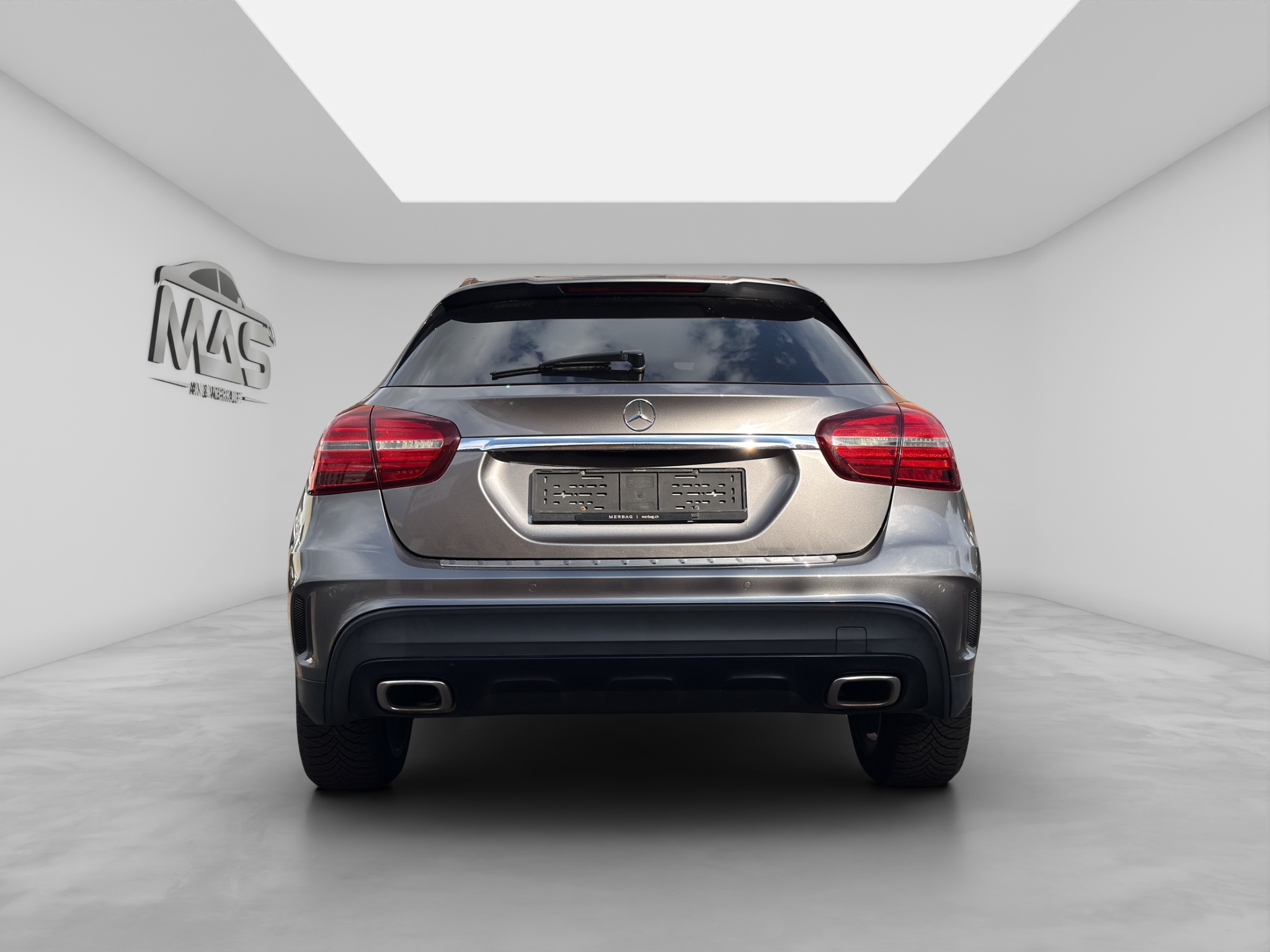 MERCEDES-BENZ GLA 250 5