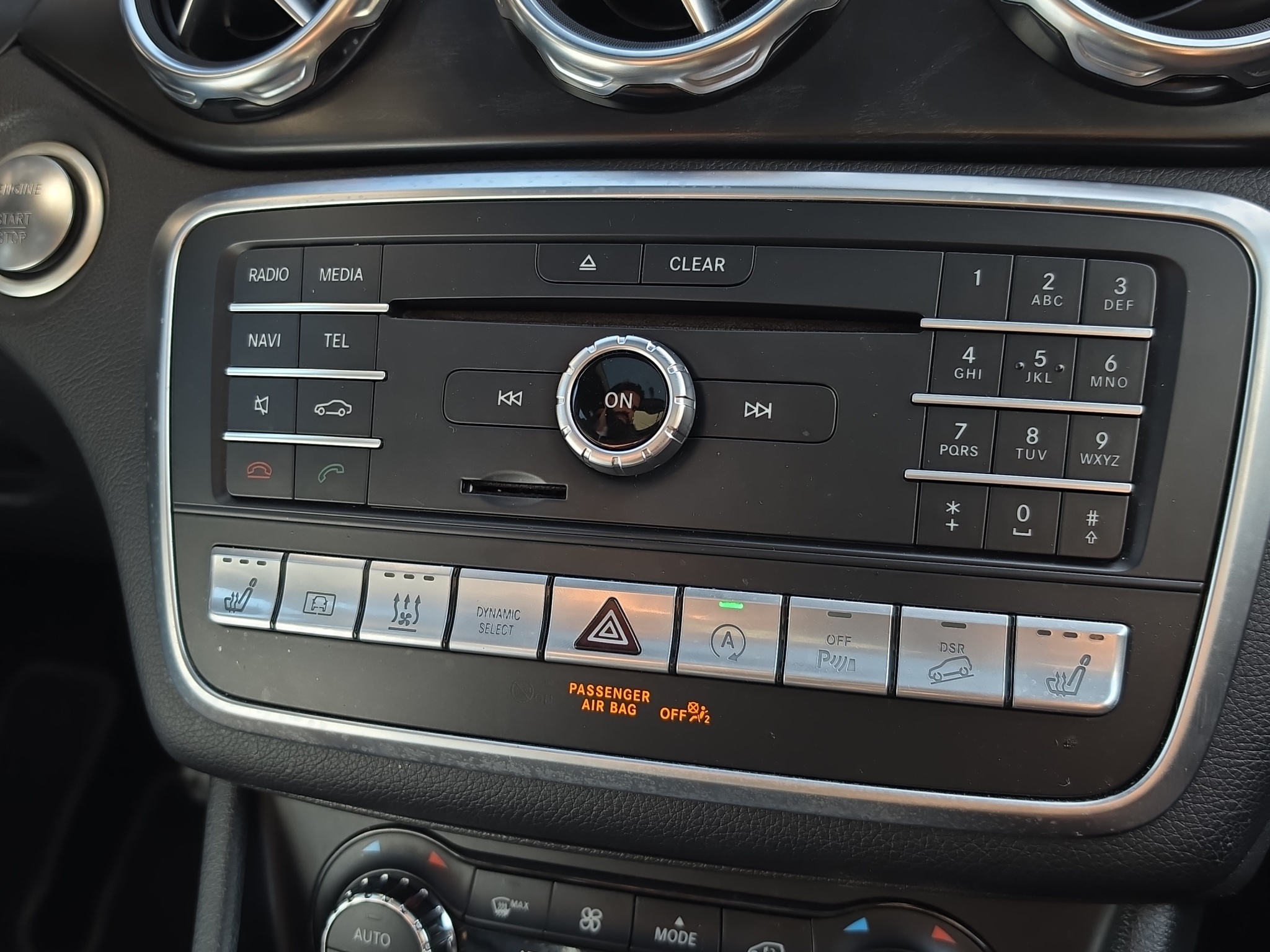 MERCEDES-BENZ GLA 250 16