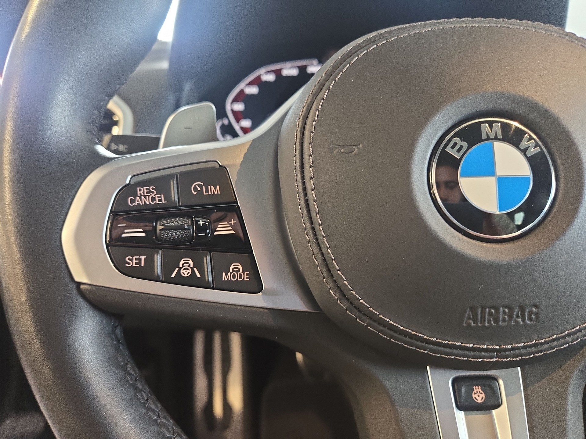 BMW M850i xDrive Steptronic Golden Thunder Edition - 13