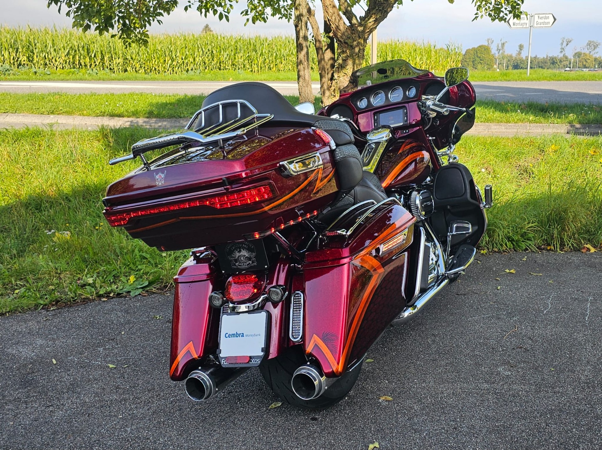 HARLEY-DAVIDSON FLHTKSE Electra Glide Ultra Limited 114 CVO - 5