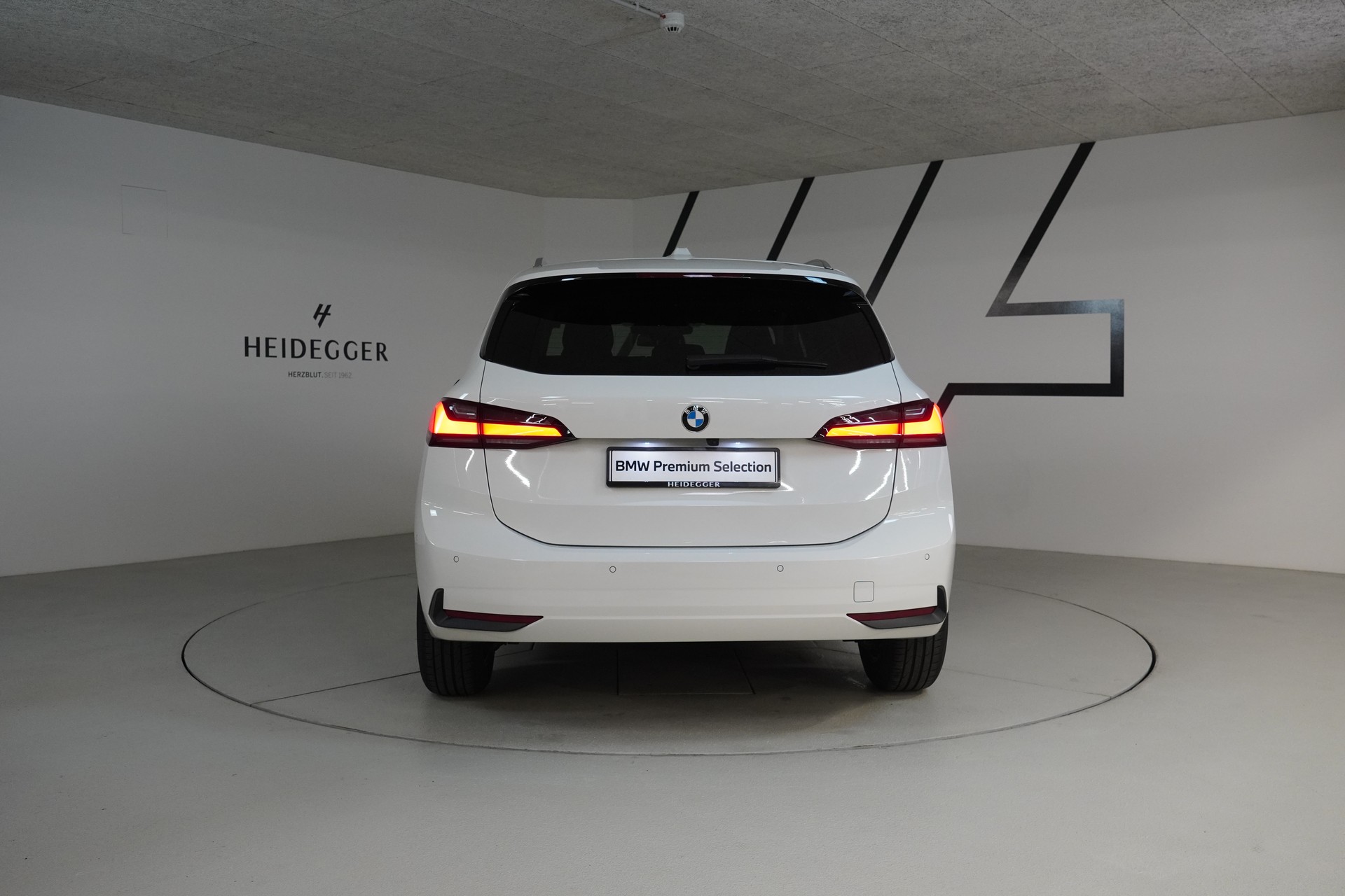 BMW 223d Active Tourer xDrive DKG - 6