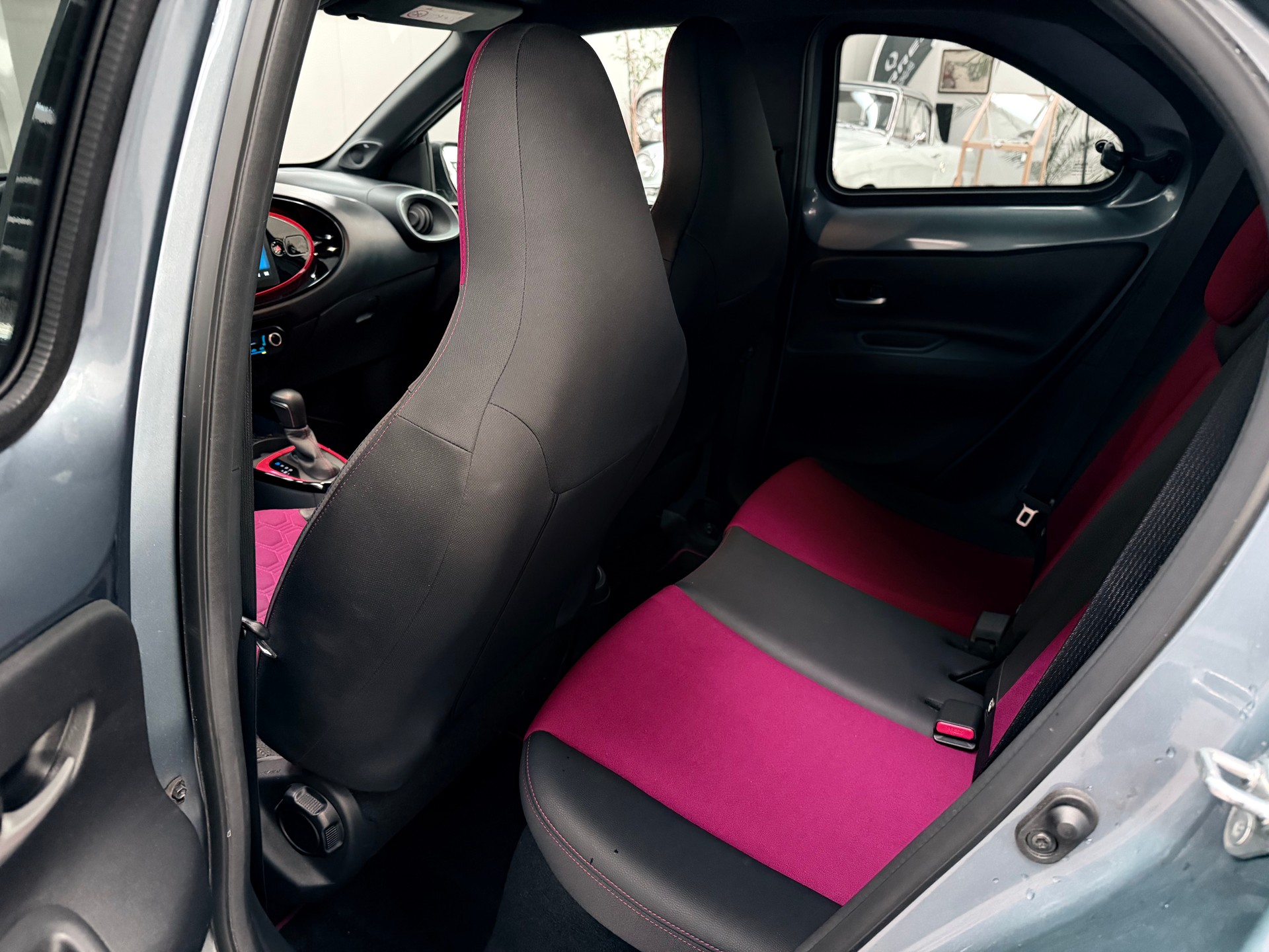 TOYOTA Aygo X 1.0 VVT-i Undercover CVT - 6