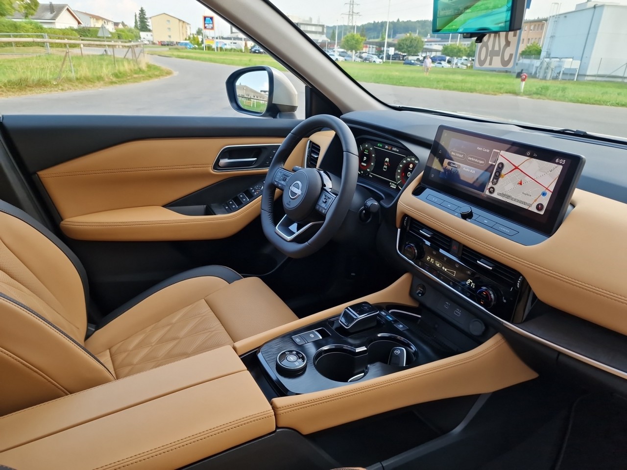 nissan Gallery 19