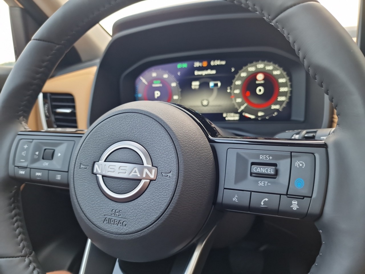 nissan Gallery 14
