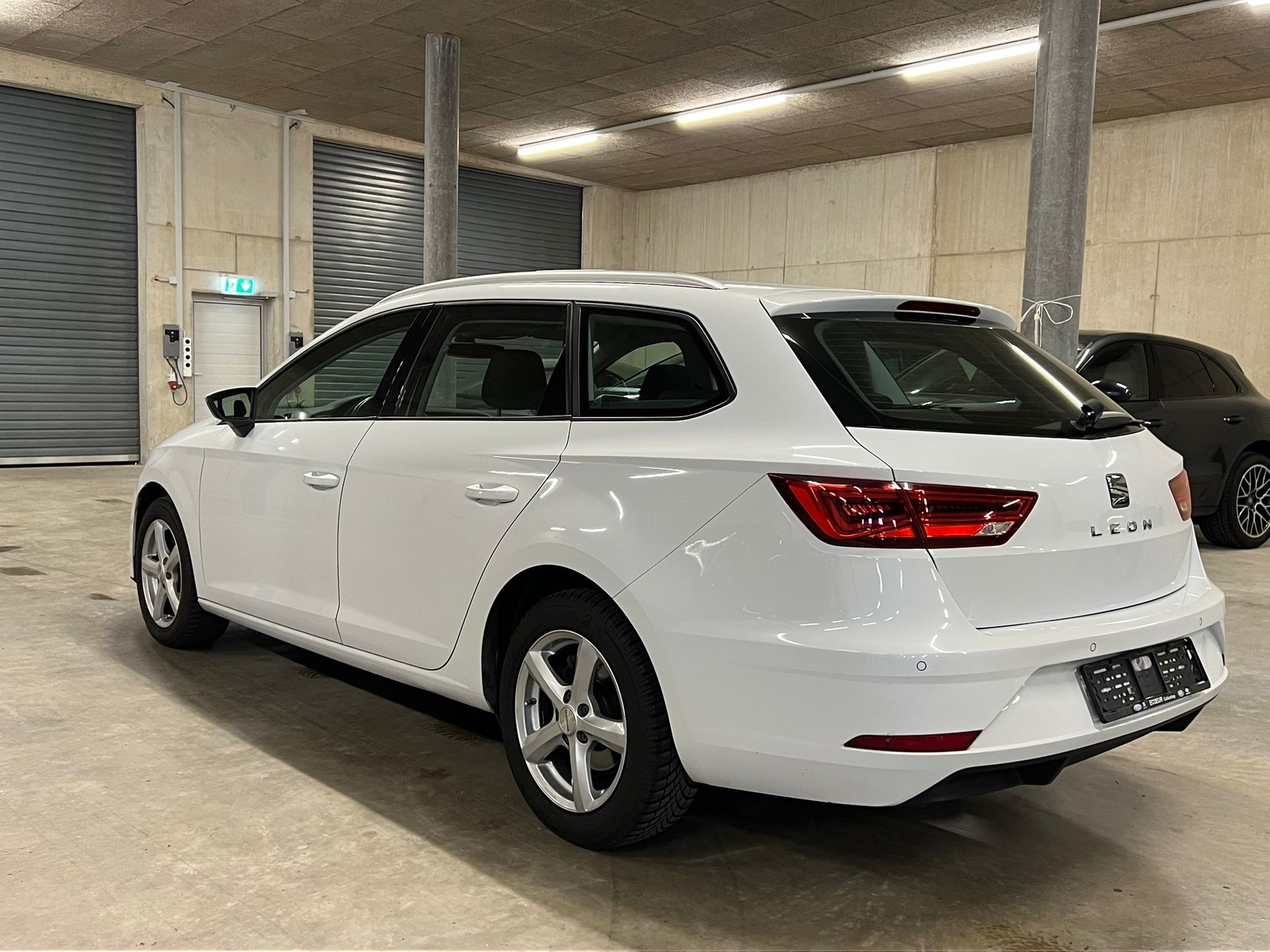 SEAT Leon ST 1.6 TDI CR Style DSG - 5