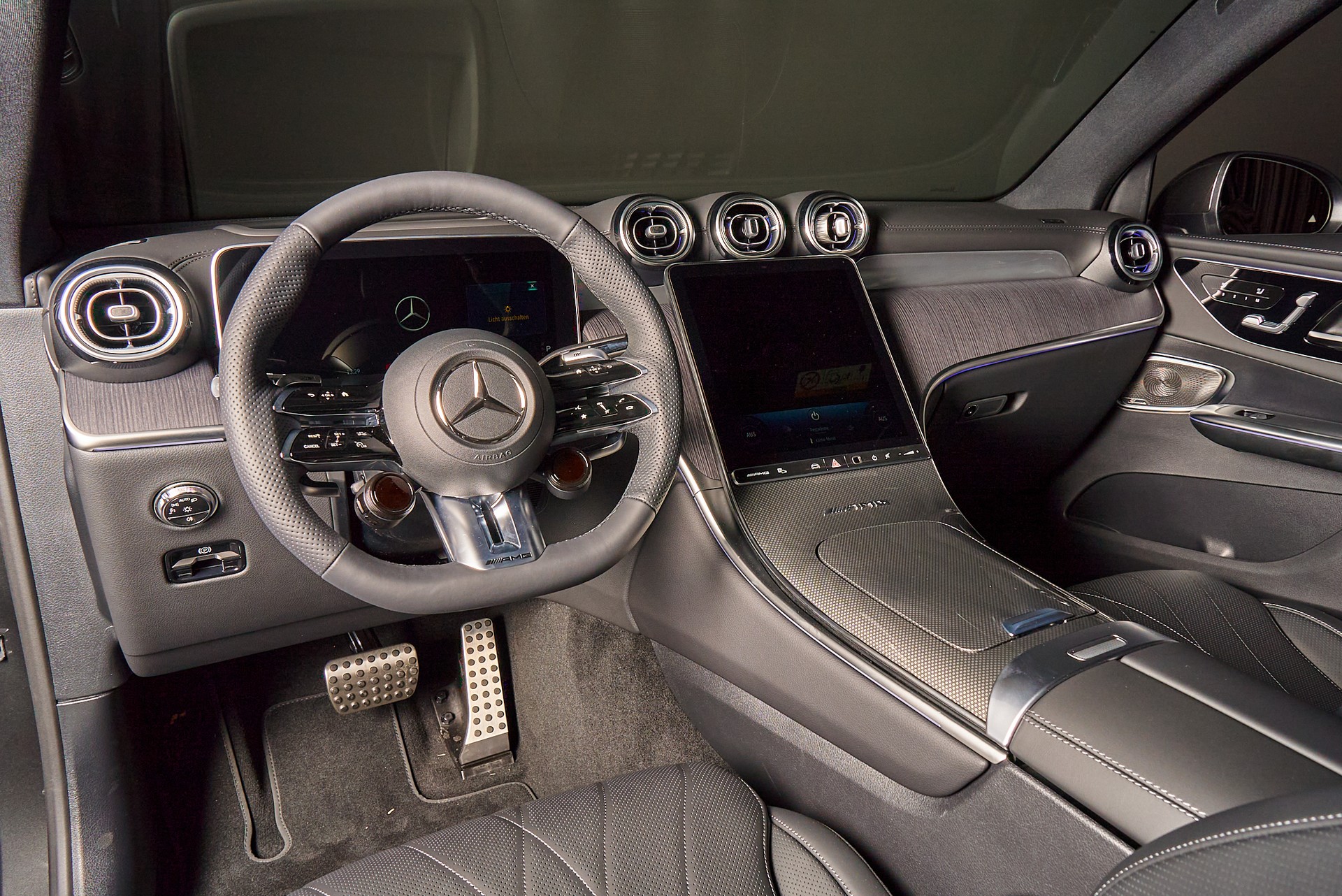 MERCEDES-BENZ GLC 43 AMG Executive Edition 4Matic 9G-Tronic - 12