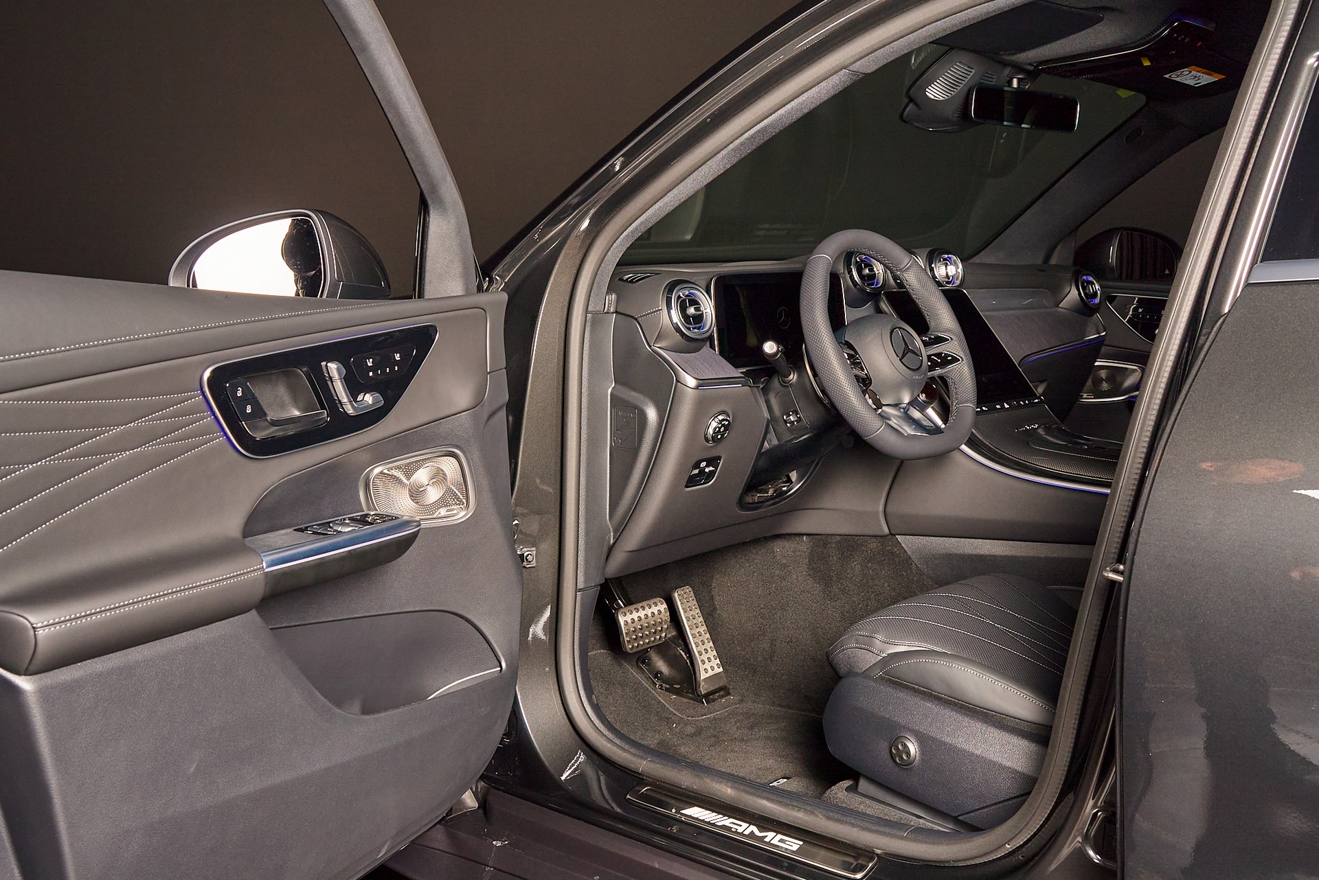 MERCEDES-BENZ GLC 43 AMG Executive Edition 4Matic 9G-Tronic - 11