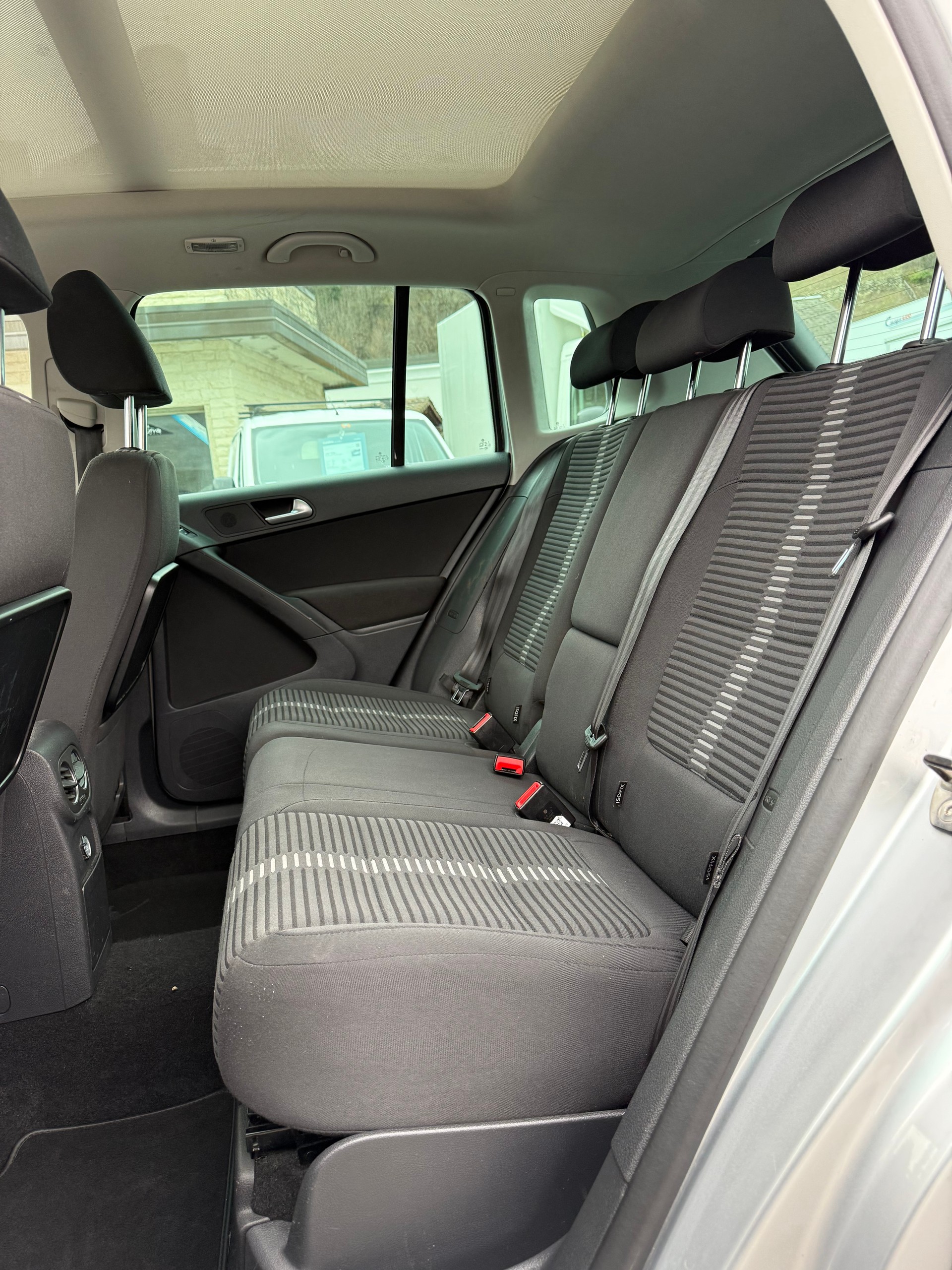 VW Tiguan 2.0 TSI Team DSG - 15