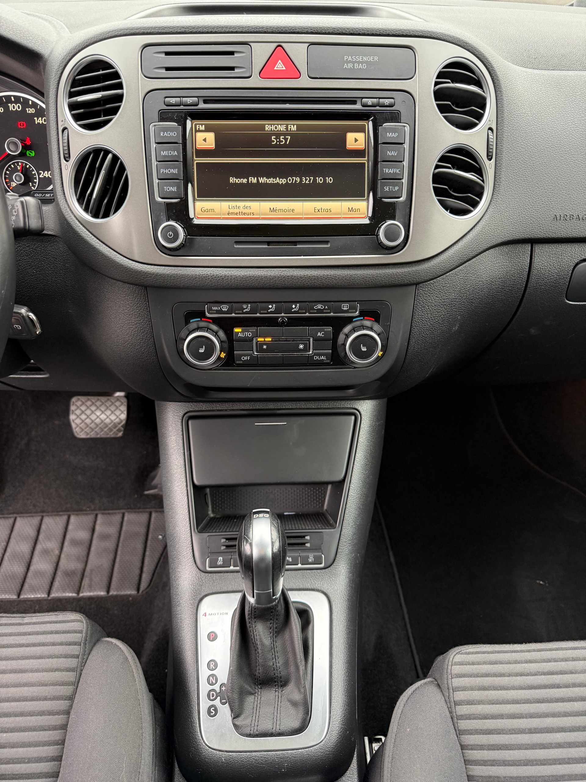 VW Tiguan 2.0 TSI Team DSG - 13