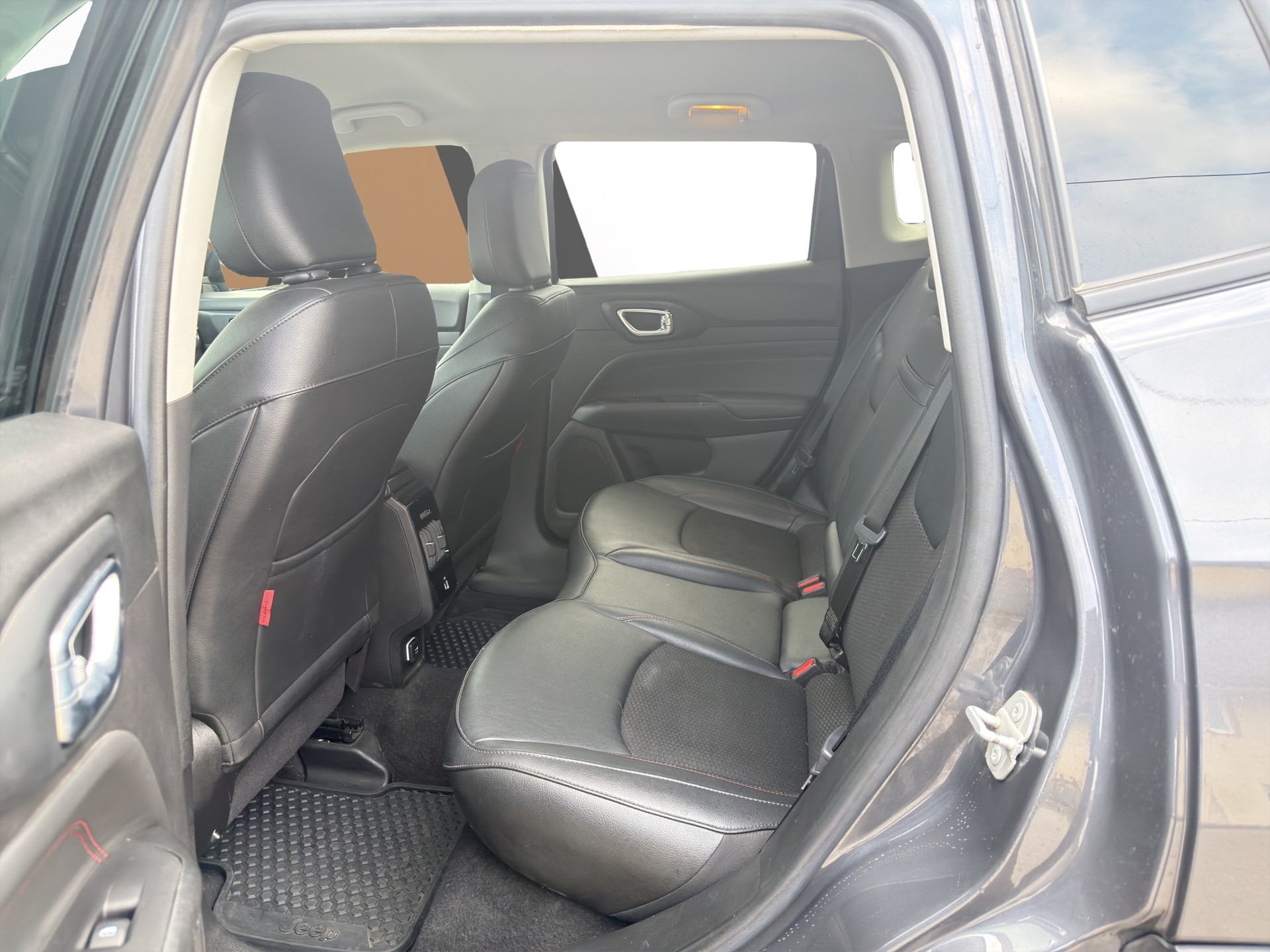 JEEP Compass 1.3T PHEV Trailhawk 4xe - 13