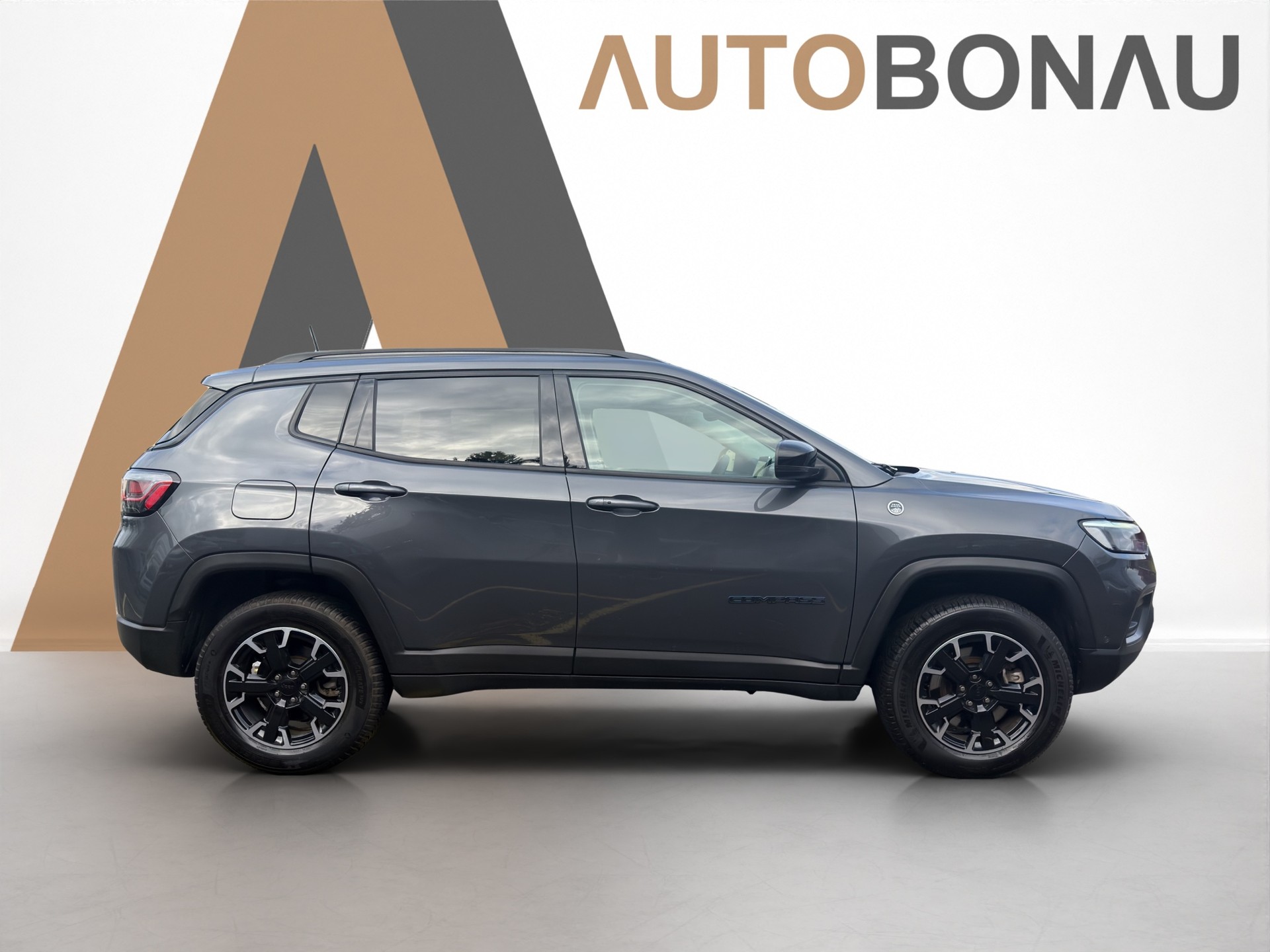 JEEP Compass 1.3T PHEV Trailhawk 4xe - 6