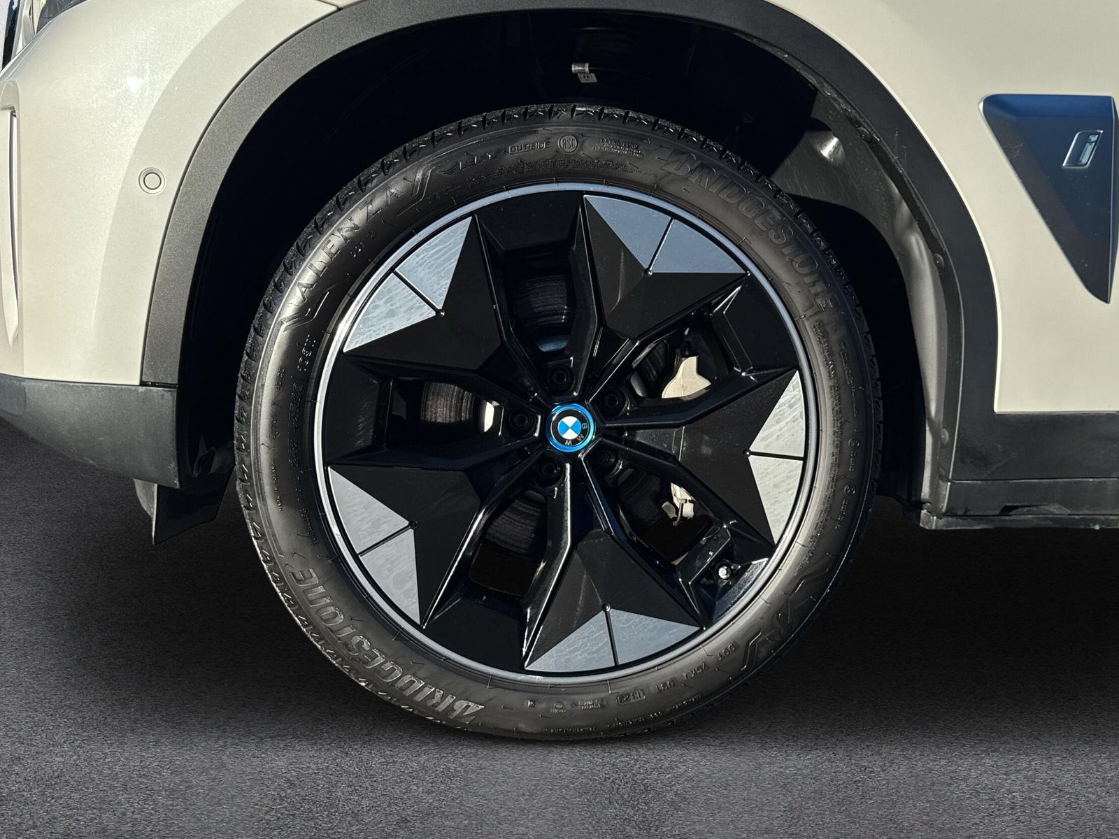 BMW iX3 E-Motor G08 (CH) AHK ** Action de Leasing à 0.9% ** 📍 - 9