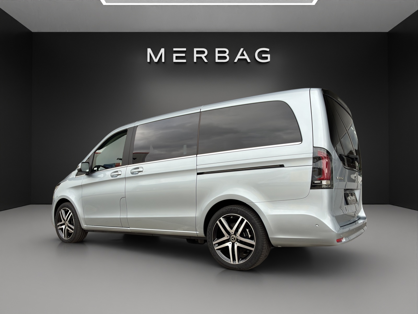 MERCEDES-BENZ V 300 d lang Avantgarde 4Matic 9G-Tronic - 4