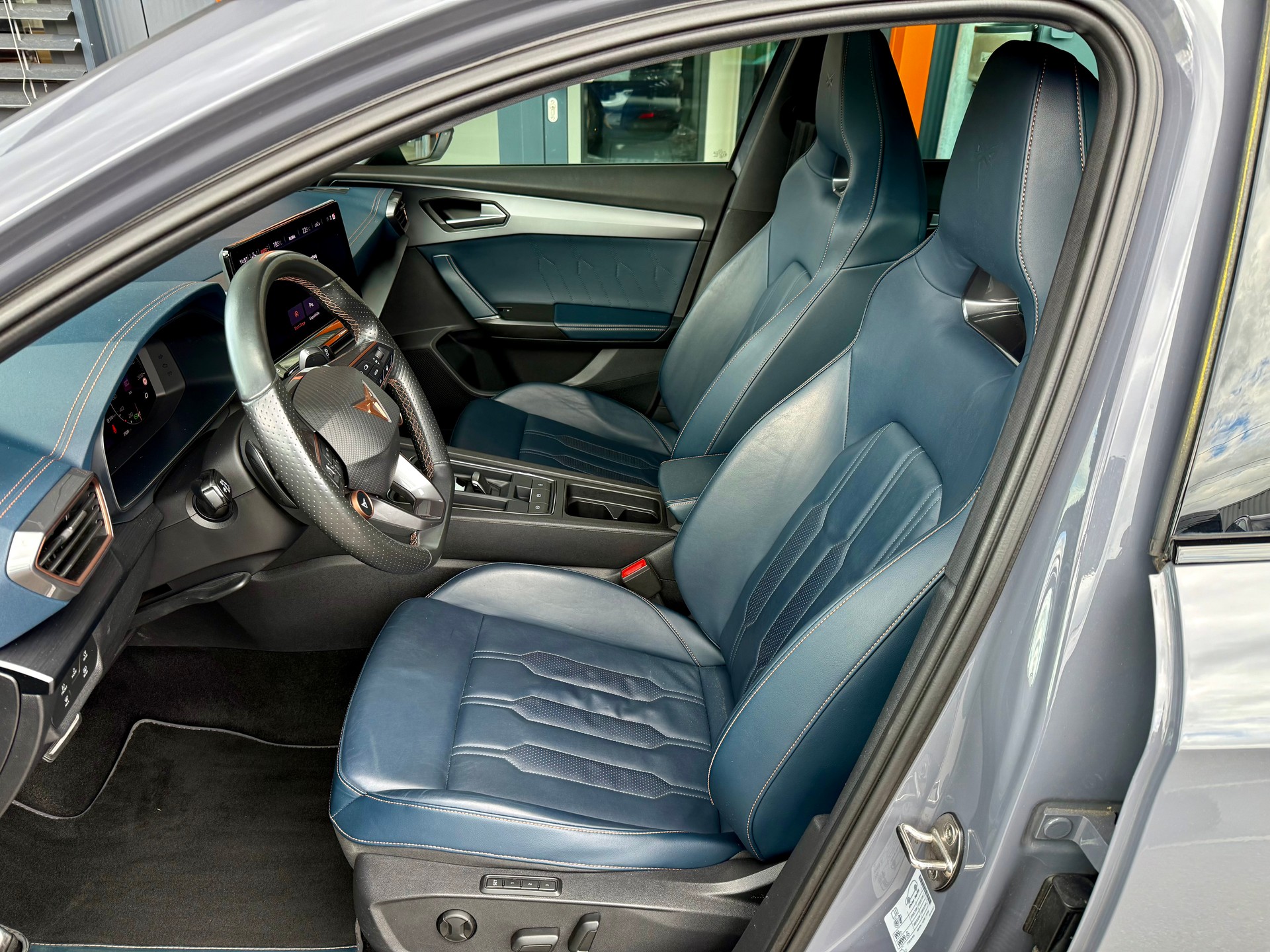 CUPRA Formentor 2.0TSI VZ 4Drive DSG - 9