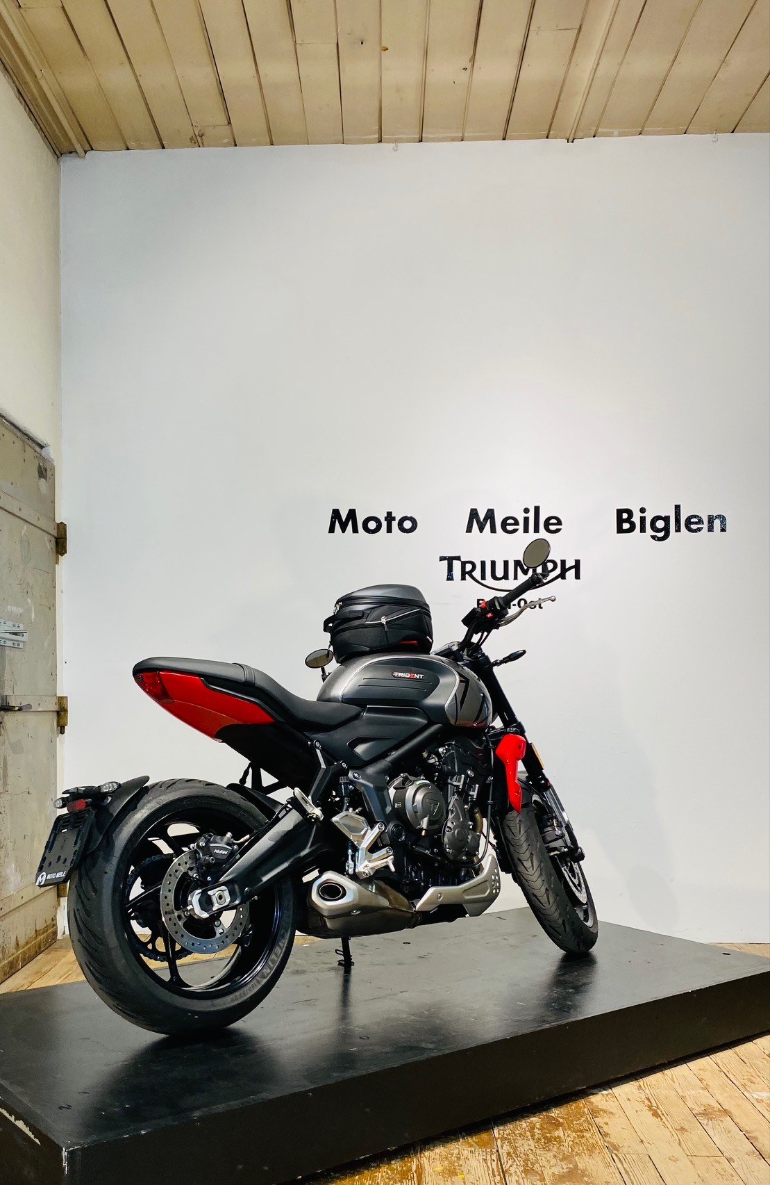 TRIUMPH Trident 660 - 5
