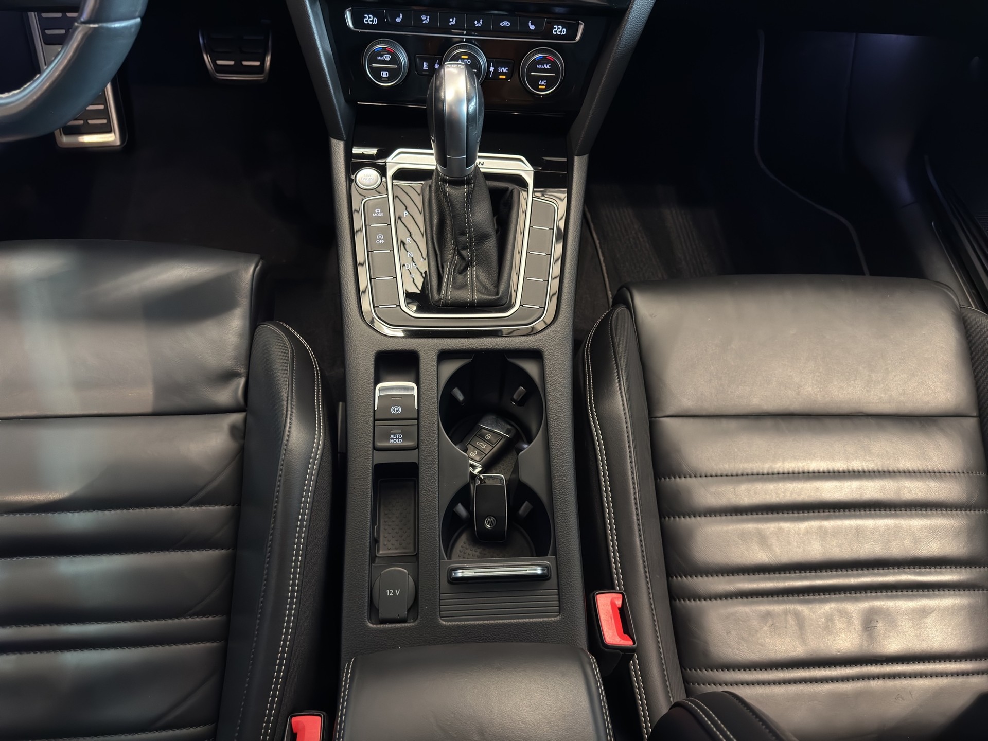 VW Passat Variant 2.0 TSI BMT Highline 4Motion DSG - 15