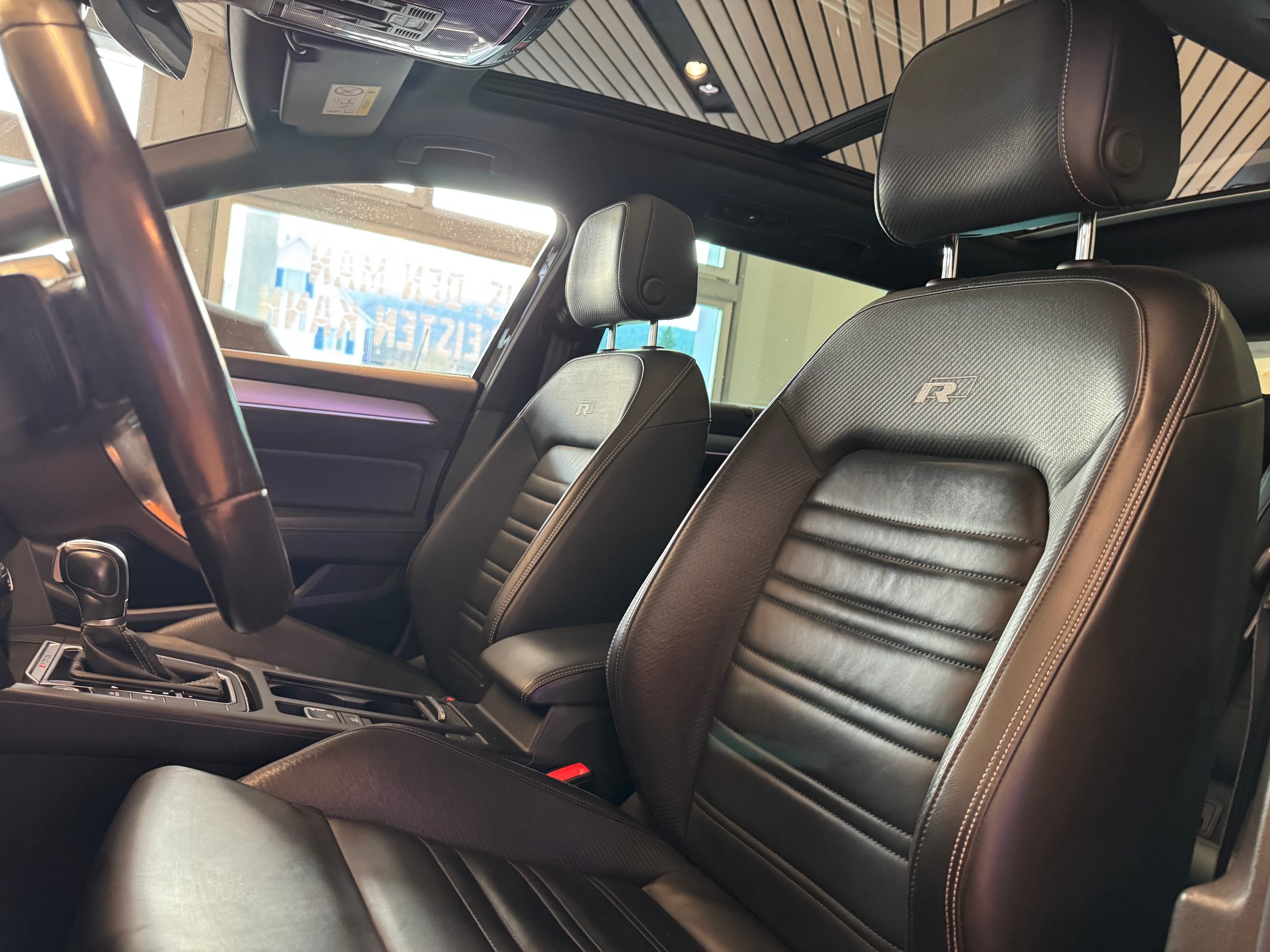 VW Passat Variant 2.0 TSI BMT Highline 4Motion DSG - 16