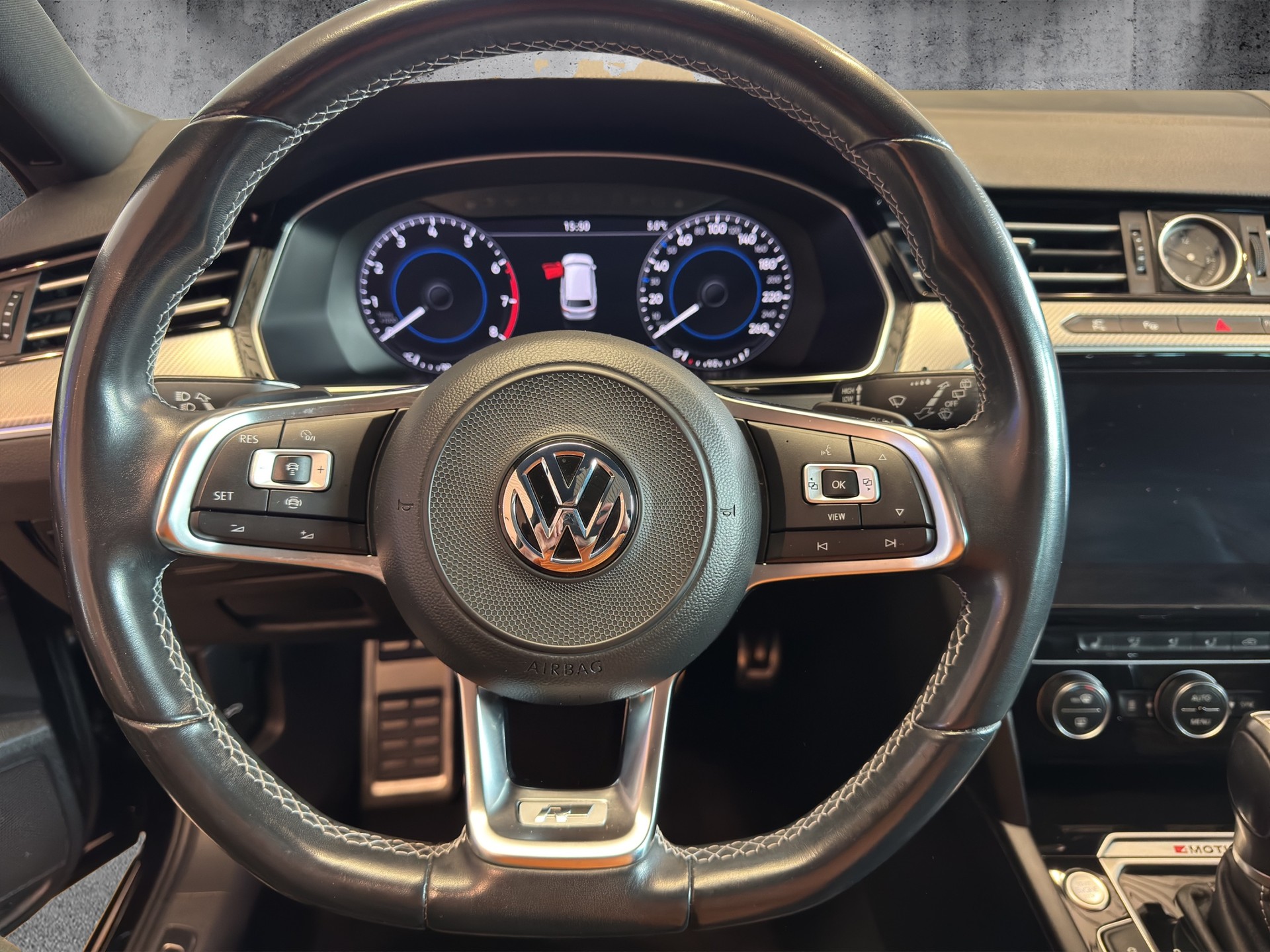 VW Passat Variant 2.0 TSI BMT Highline 4Motion DSG - 9