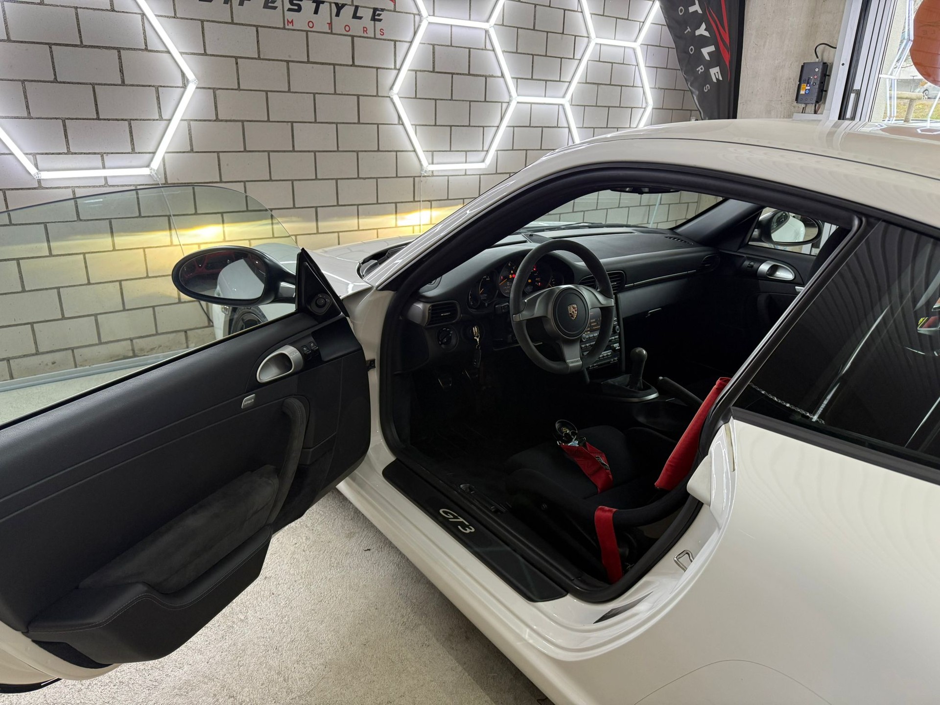 PORSCHE 911 GT3 997.2 - 9