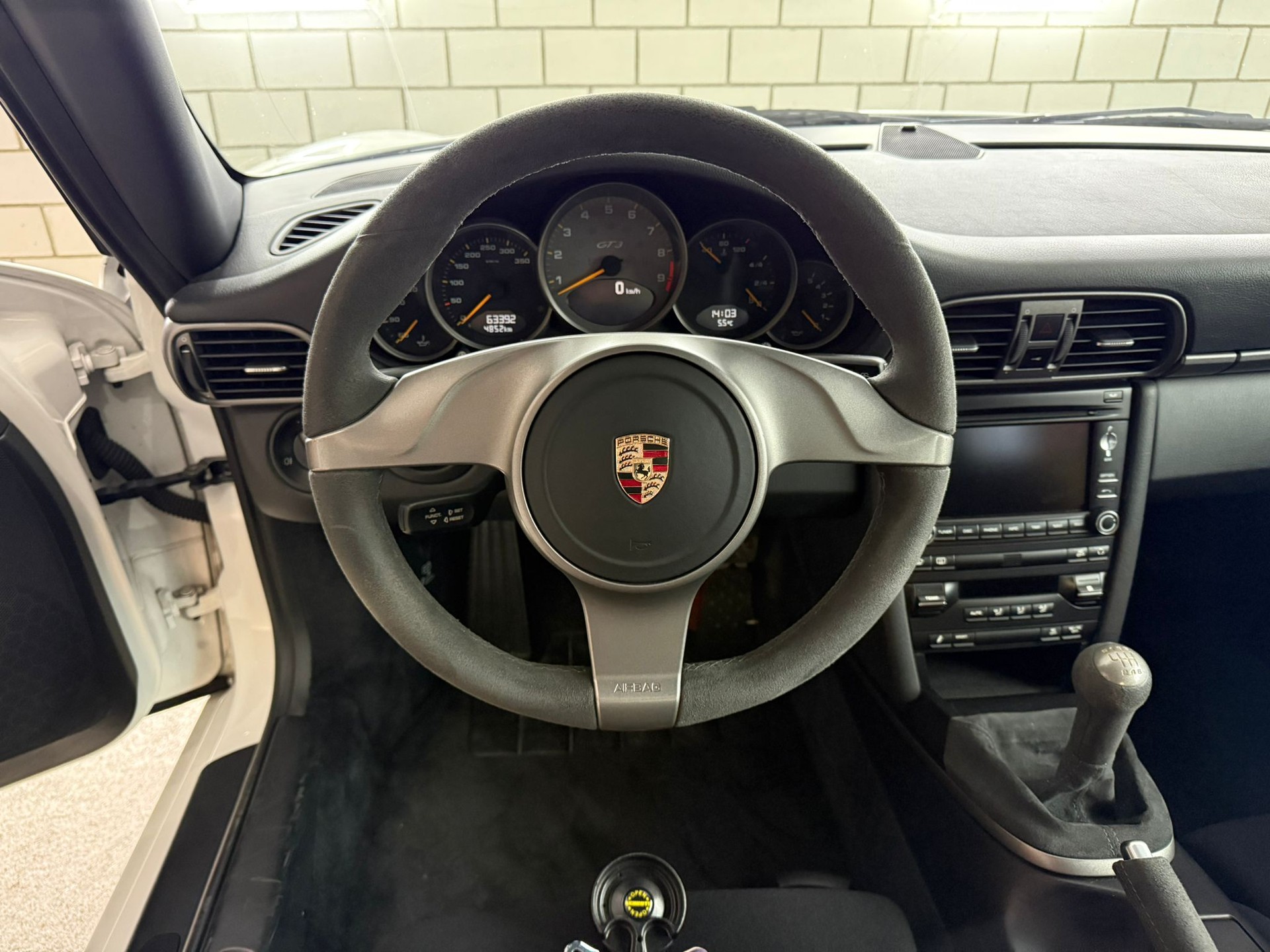 PORSCHE 911 GT3 997.2 - 12