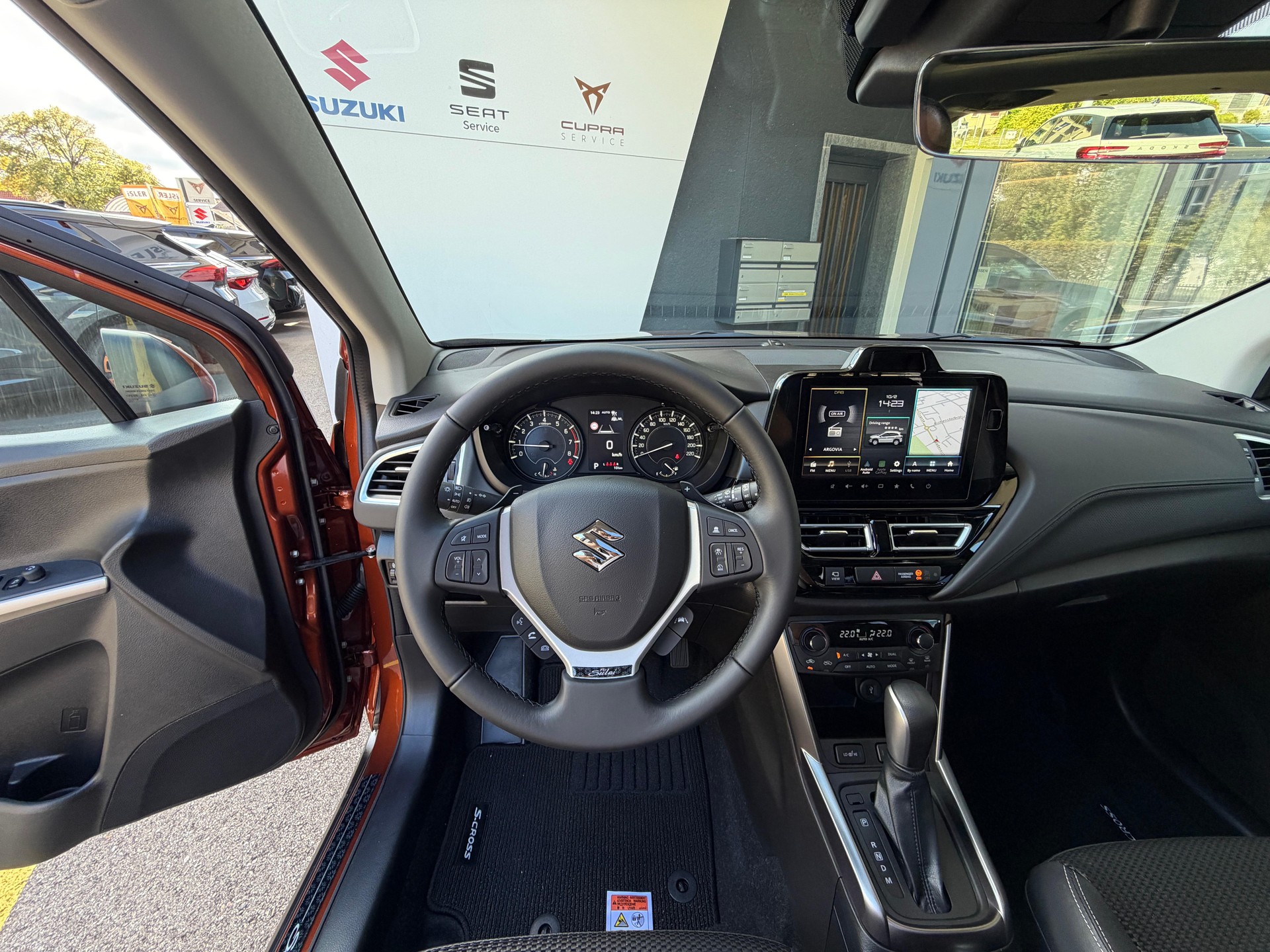 SUZUKI S-Cross 1.4 T Piz Sulai Top Hybrid 4x4 - 11