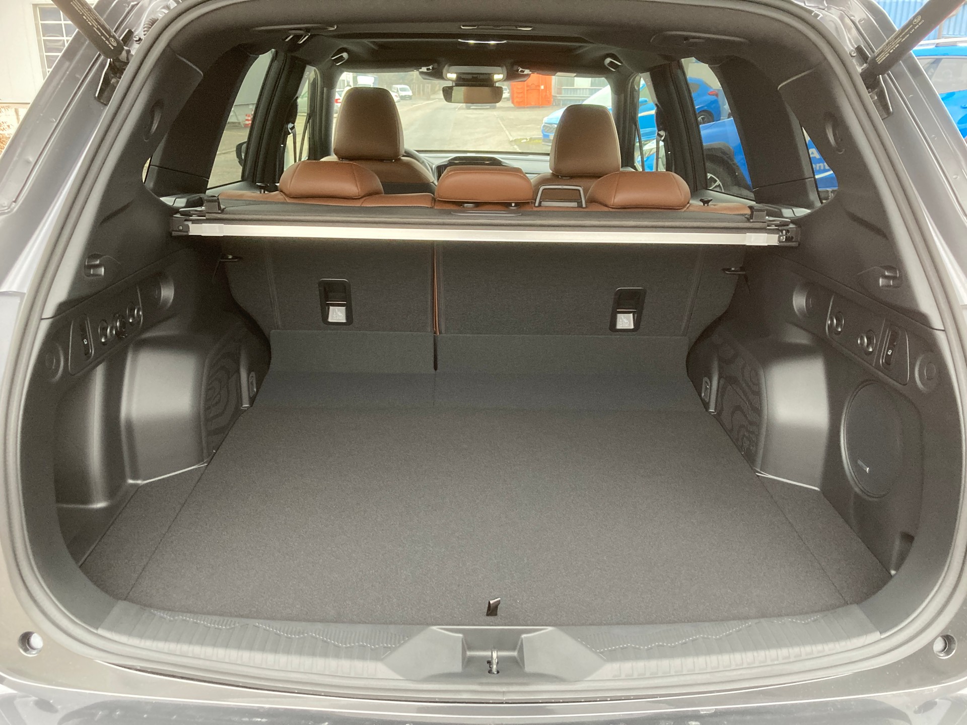 SUBARU Forester 2.0i e-Boxer Luxury Lineartronic - 13