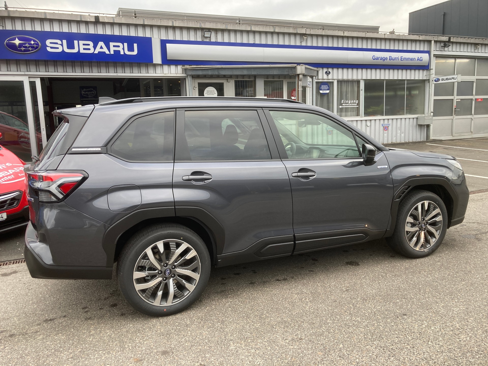 SUBARU Forester 2.0i e-Boxer Luxury Lineartronic - 3