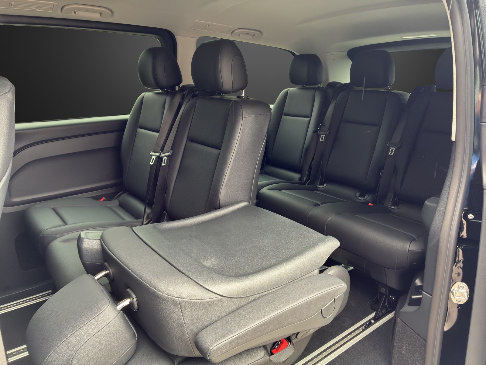 MERCEDES-BENZ Vito 119 CDI Lang Tourer 9G-Tronic 4M Select - 11