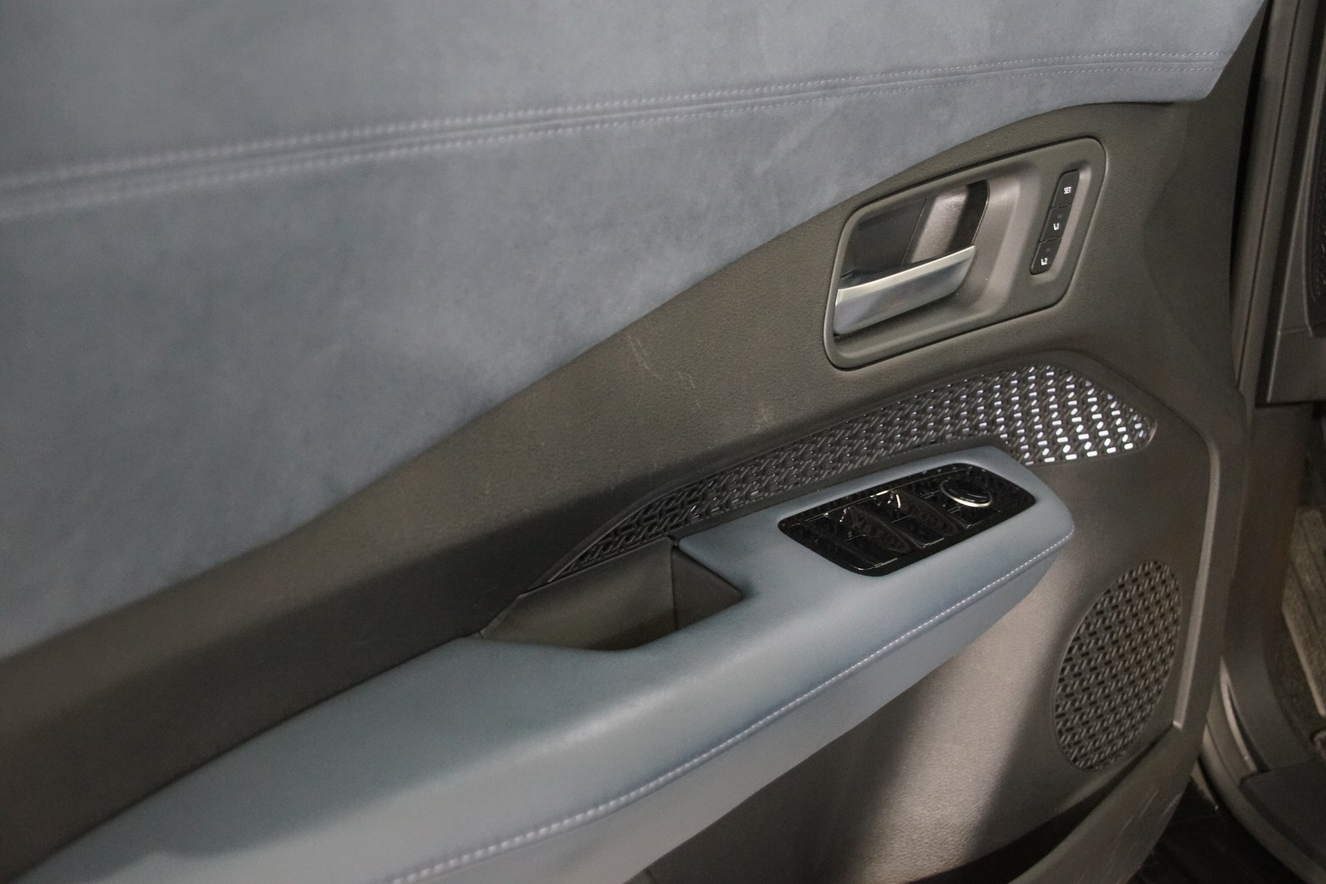 NISSAN Ariya 87 kWh e-4orce Evolve400 Allrad - 16