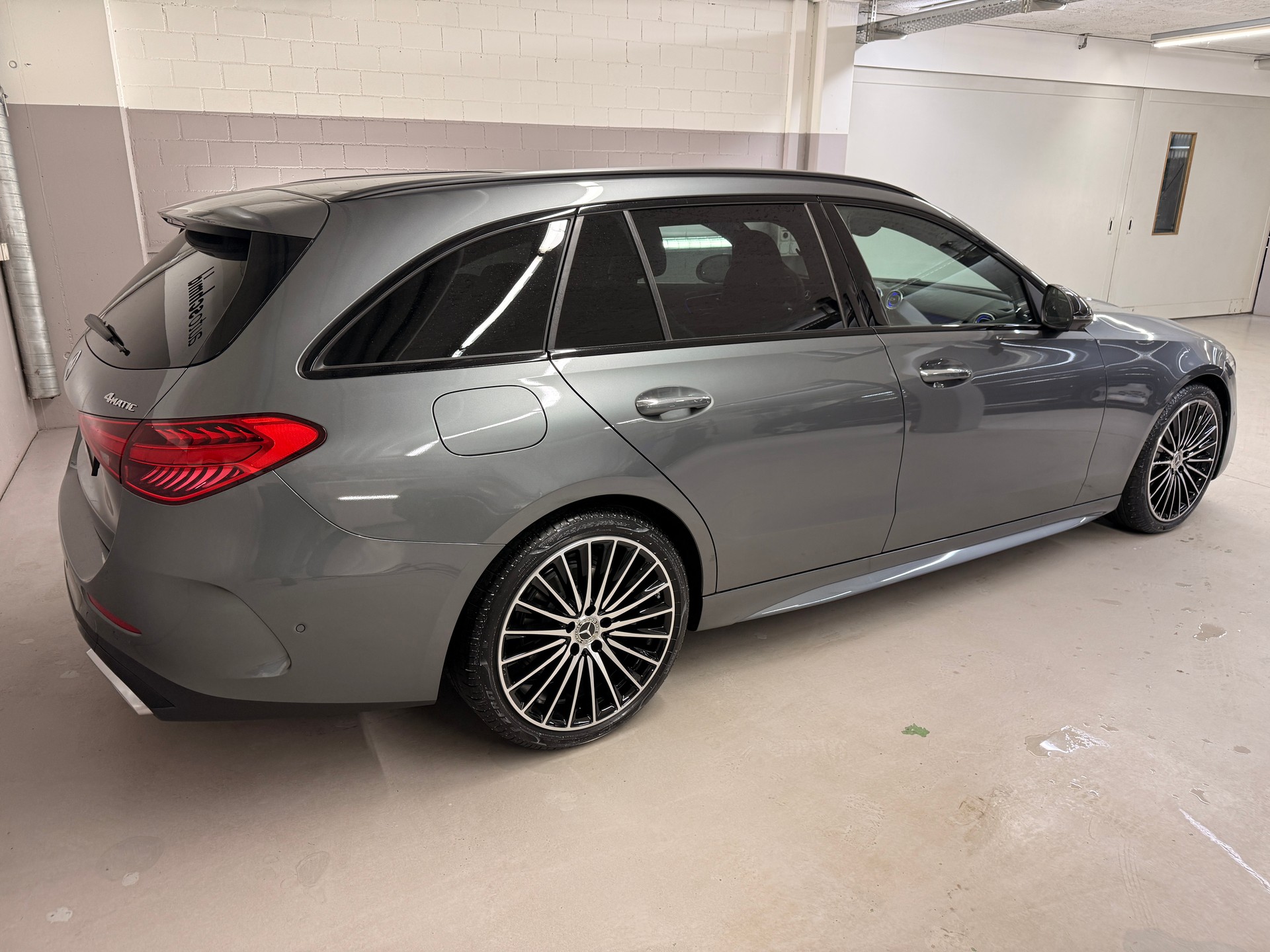 MERCEDES-BENZ C 300 4MATIC T-Modell - 4