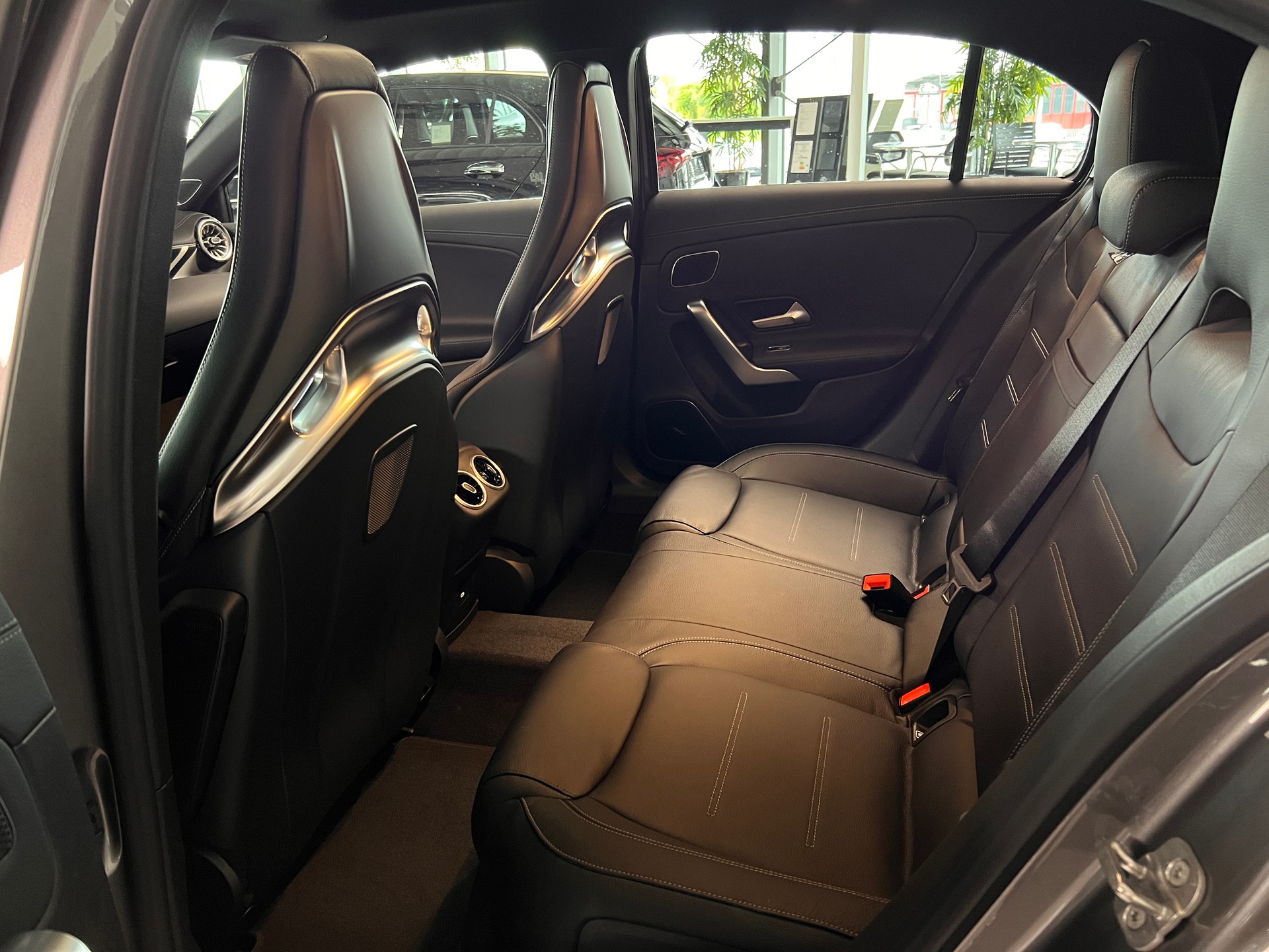 MERCEDES-BENZ A AMG 35 4Matic 8G-DCT - 9