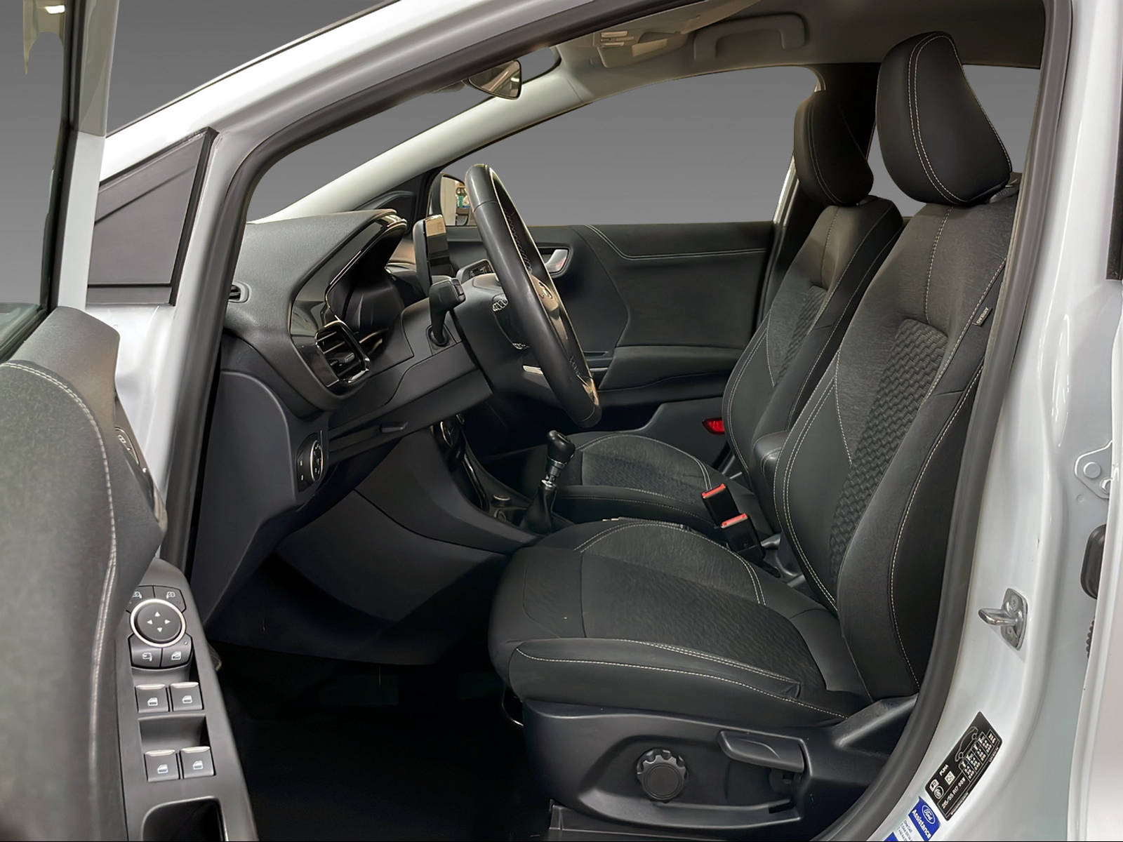 FORD Puma 1.5 EcoBlue Titanium - 6