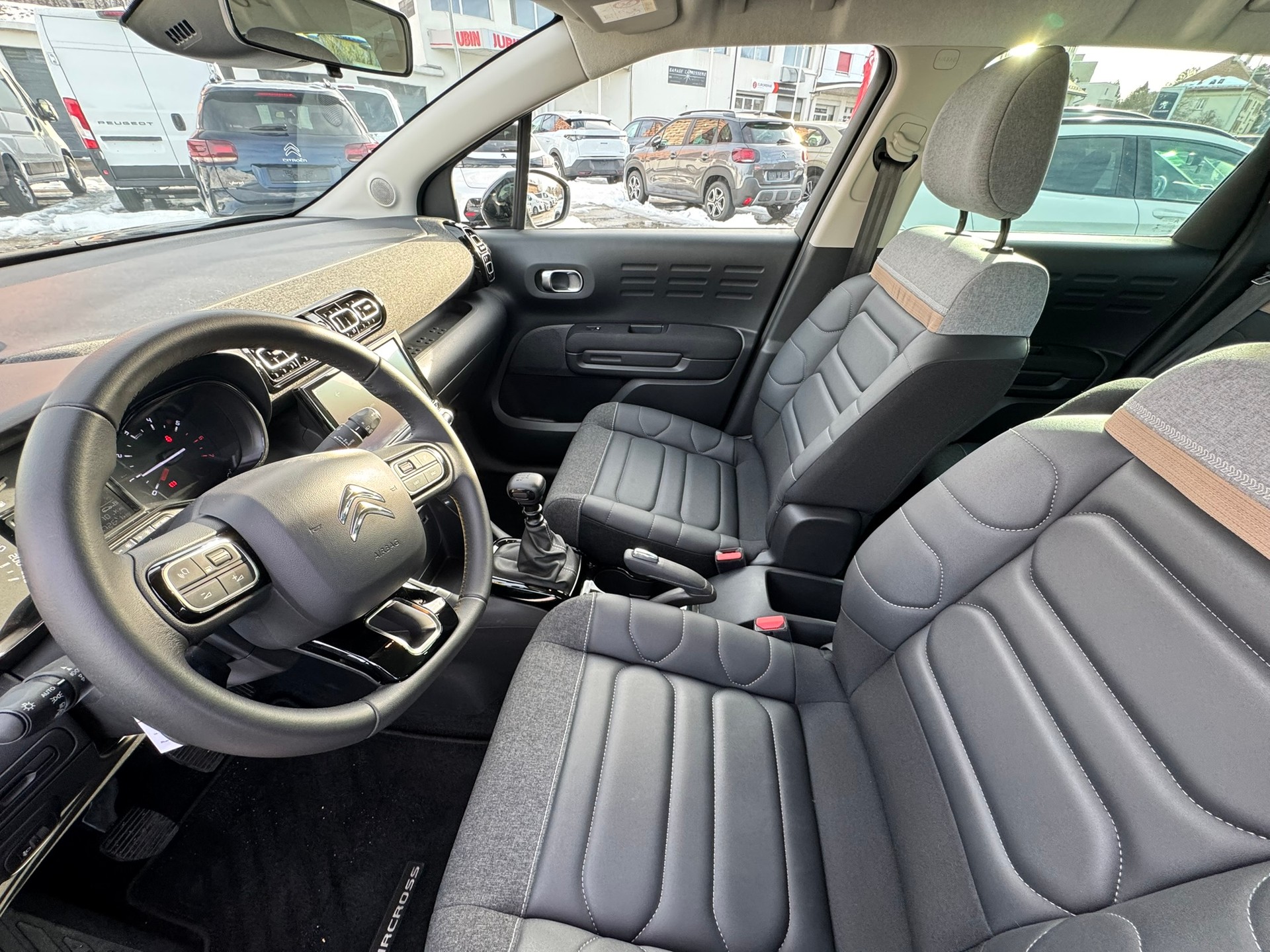 CITROEN C3 Aircross 1.2i PureTech Swiss Edition - 7