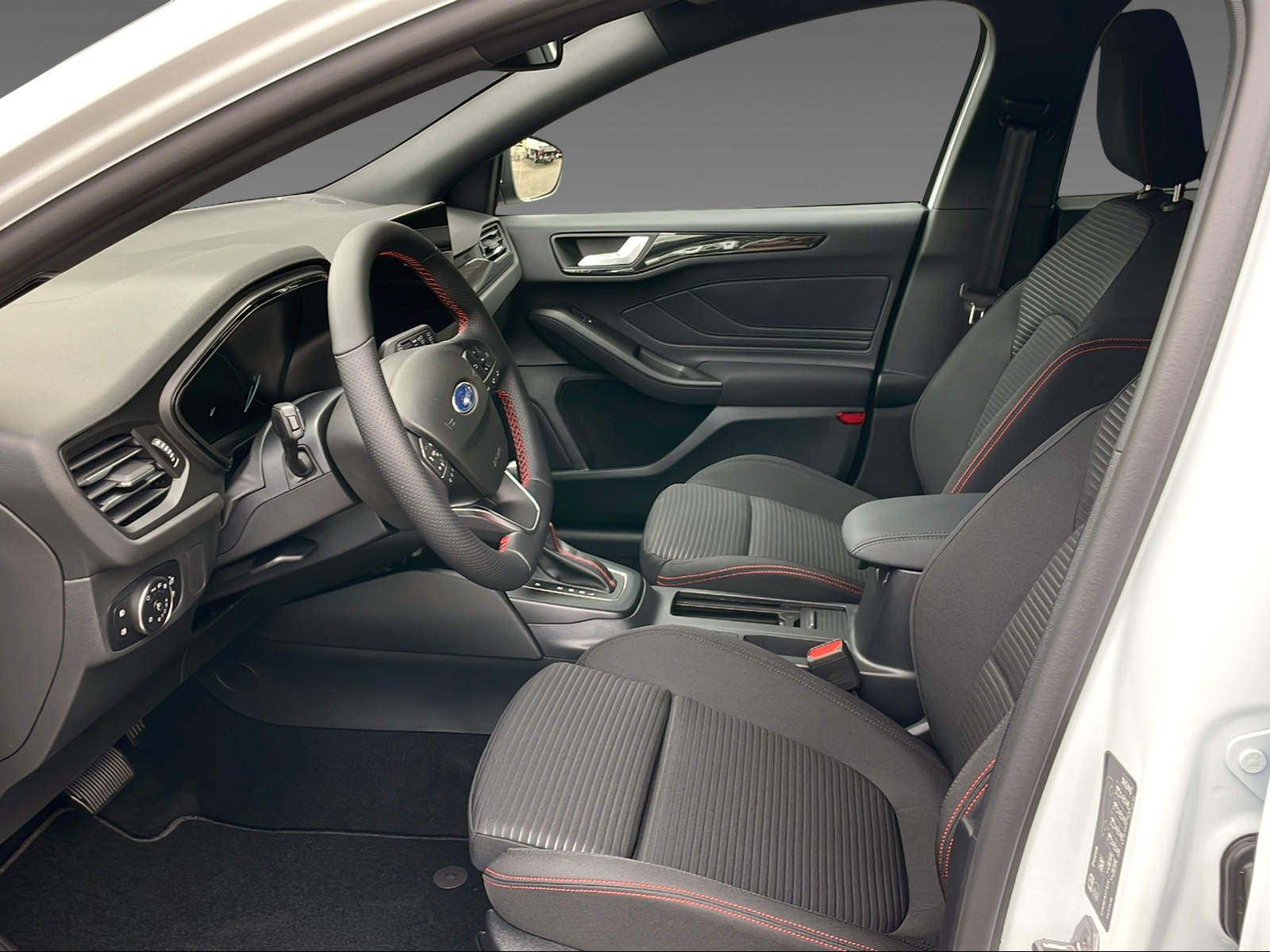 FORD Focus 1.0i EcoB Hybrid 155 ST-Line - 5