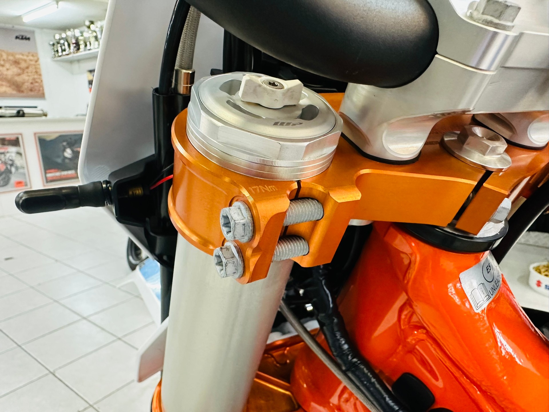 KTM 450 EXC-F Six Day Supermoto - 7