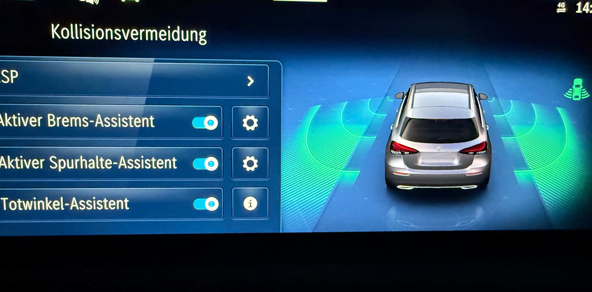 MERCEDES-BENZ A 250 e AMG Line EQ Star 8G-DCT ***TAGESZULASSUNG*** - 13