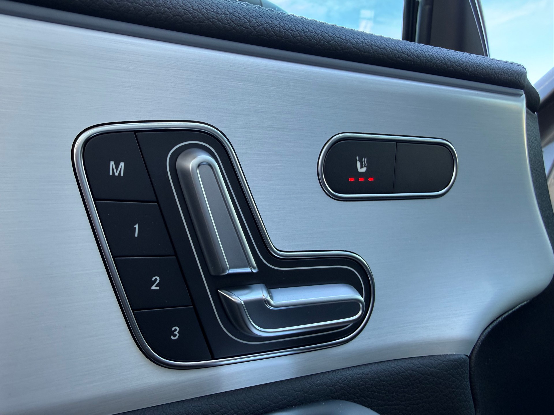 MERCEDES-BENZ A 250 e AMG Line EQ Star 8G-DCT ***TAGESZULASSUNG*** - 7