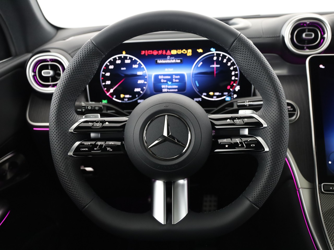 MERCEDES-BENZ GLC 400 e 4Matic 9G-Tronic - 15