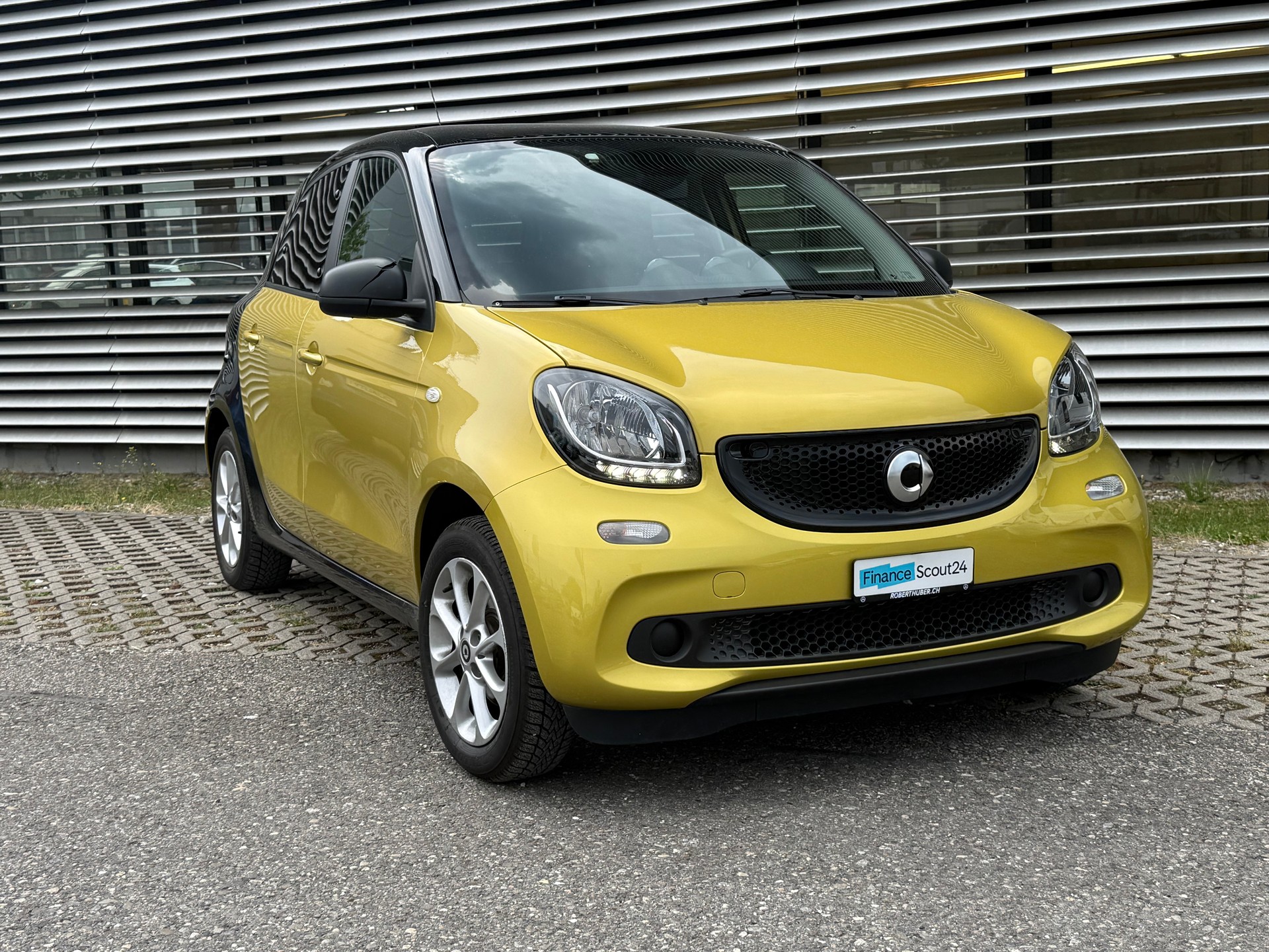 SMART forfour passion twinmatic