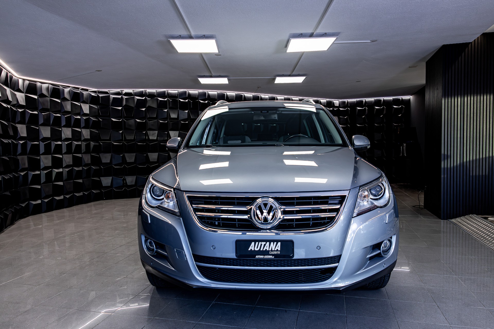 VW Tiguan 1.4 TSI Sport&Style - 4