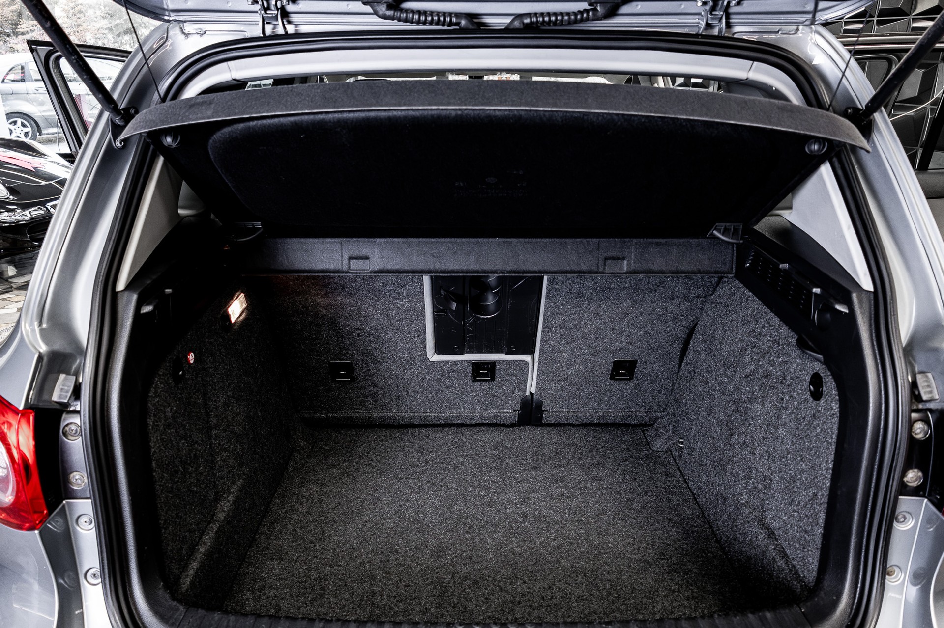 VW Tiguan 1.4 TSI Sport&Style - 16