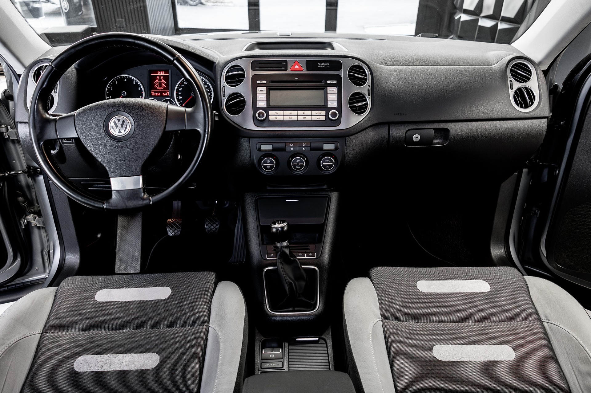 VW Tiguan 1.4 TSI Sport&Style - 6