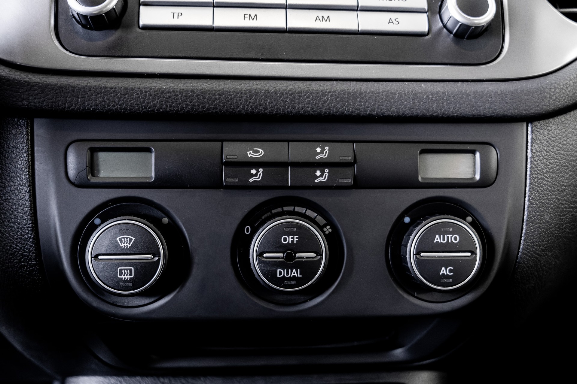 VW Tiguan 1.4 TSI Sport&Style - 13